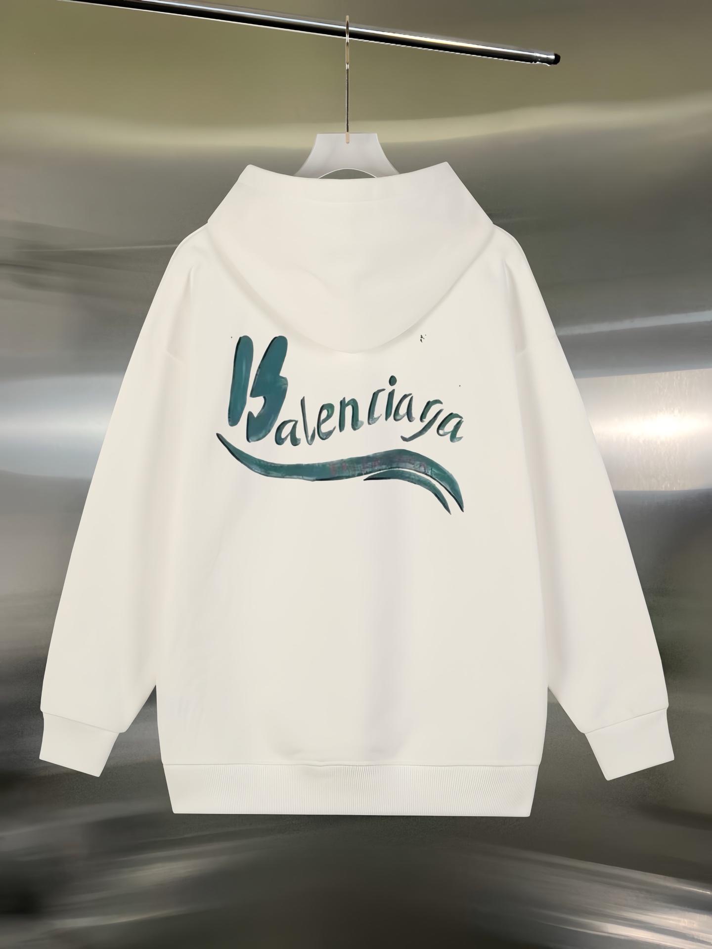 Balenciaga一比一白色連帽衛衣後背手寫筆刷字樣設計款男士| 6 Balenciaga一比一白色連帽衛衣後背手寫筆刷字樣設計款男士