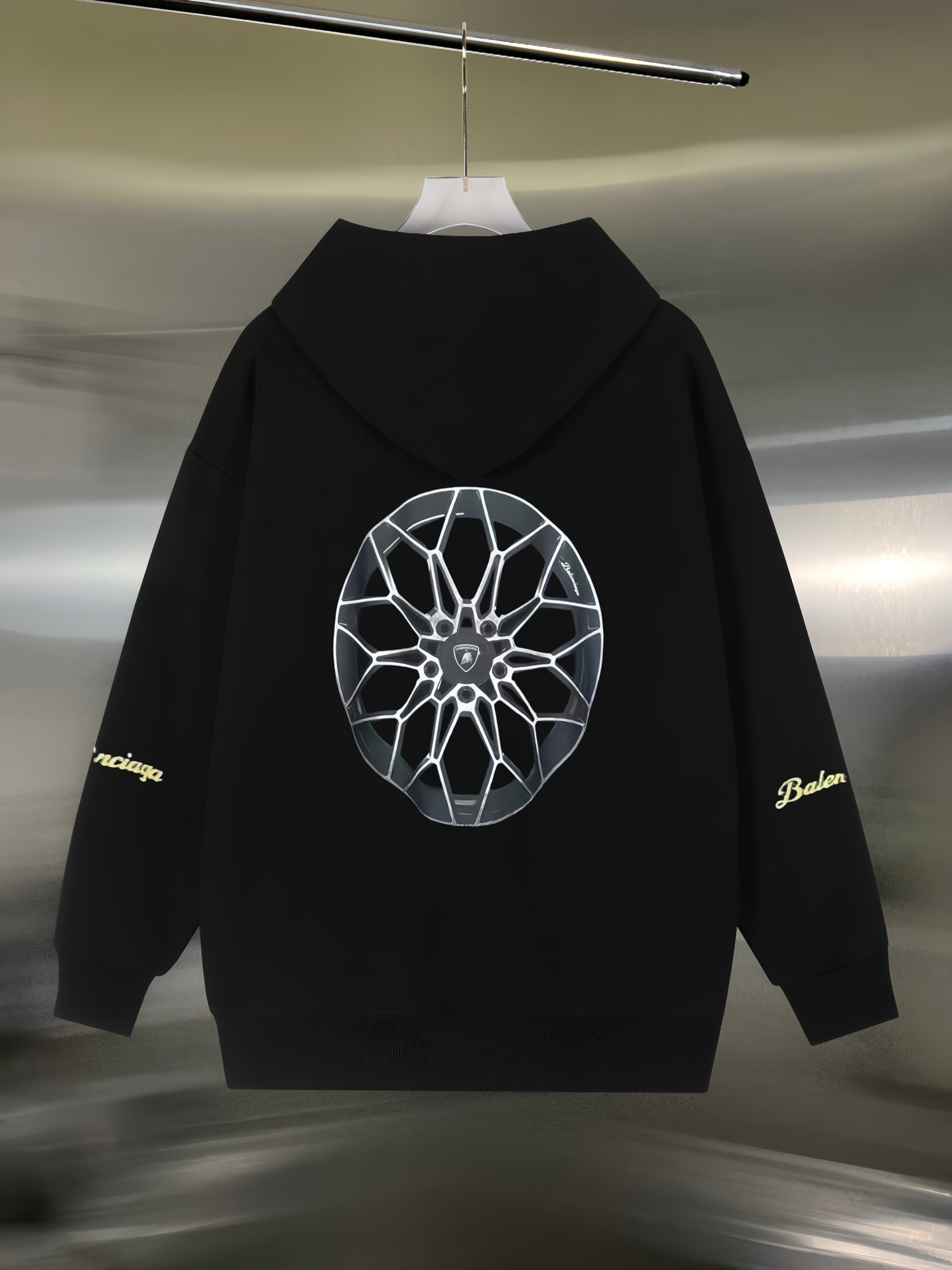 Balenciaga高仿男士連帽衛衣 黑色Lamborghini印花設計 潮流必備| 11 Balenciaga高仿男士連帽衛衣 黑色Lamborghini印花設計 潮流必備
