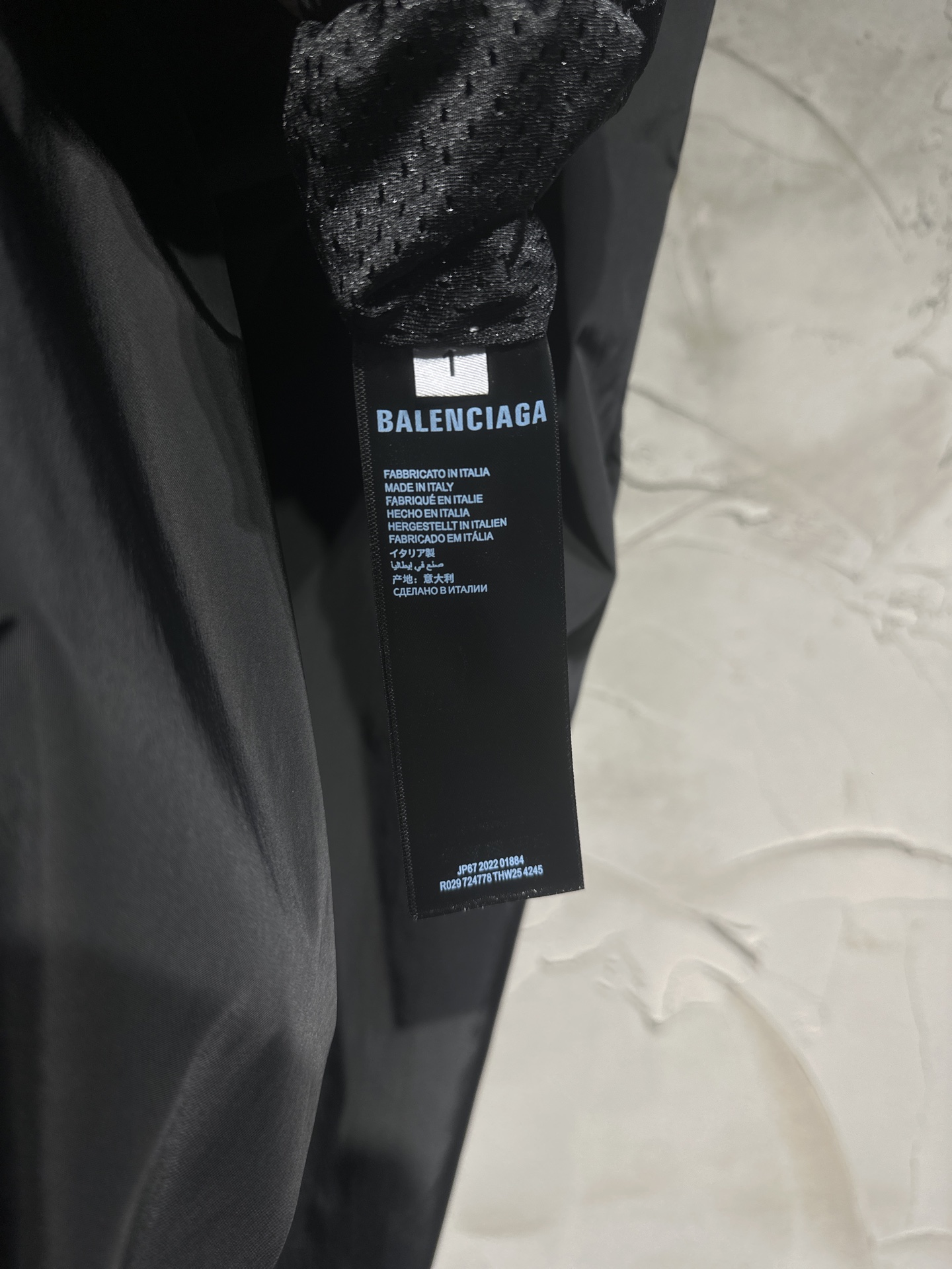 Balenciaga A貨男士刺繡徽章休閒運動褲 防潑水寬版百搭褲款| 16 Balenciaga A貨男士刺繡徽章休閒運動褲 防潑水寬版百搭褲款