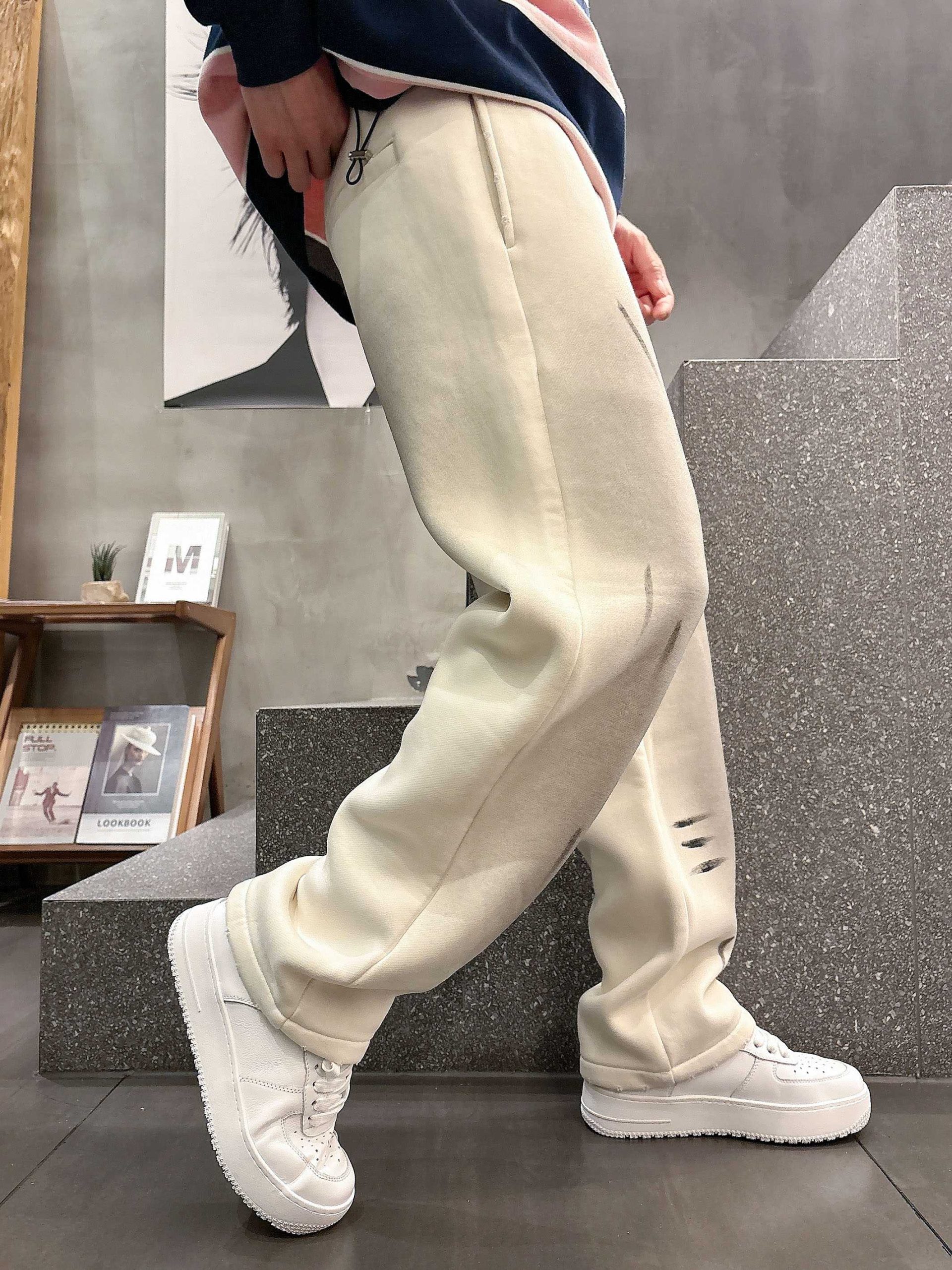 Balenciaga 一比一男士奶油白刷痕運動褲 潮流個性休閒款| 9 Balenciaga 一比一男士奶油白刷痕運動褲 潮流個性休閒款