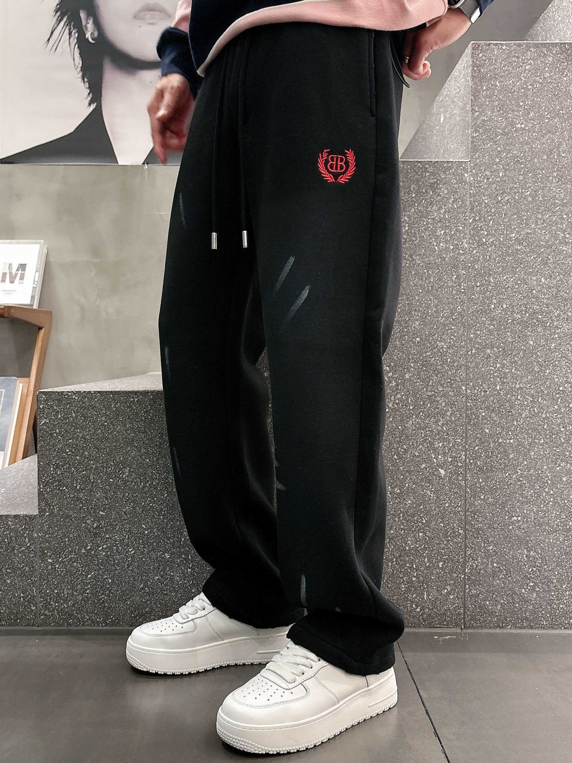 Balenciaga 原單男士黑色刷痕運動褲 休閒寬版百搭剪裁| 14 Balenciaga 原單男士黑色刷痕運動褲 休閒寬版百搭剪裁