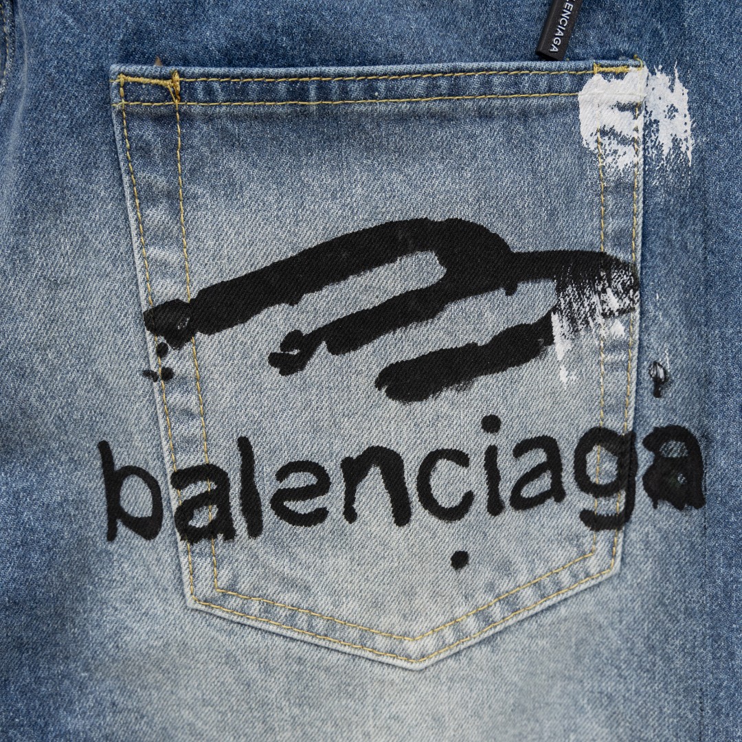 Balenciaga A貨男士字母刷印牛仔褲 潮感設計復古水洗款| 18 Balenciaga A貨男士字母刷印牛仔褲 潮感設計復古水洗款