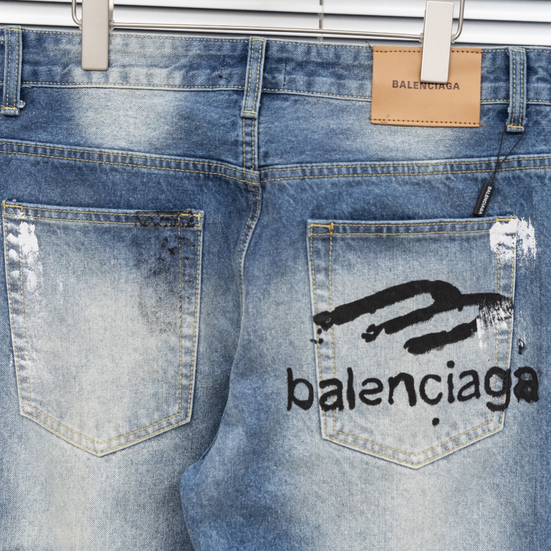 Balenciaga A貨男士字母刷印牛仔褲 潮感設計復古水洗款| 7 Balenciaga A貨男士字母刷印牛仔褲 潮感設計復古水洗款