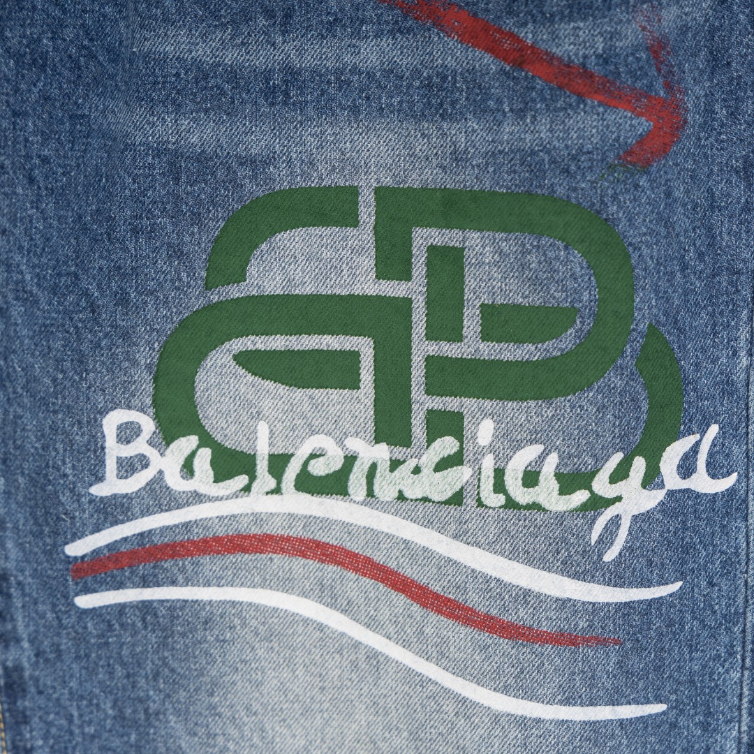 Balenciaga A貨男士塗鴉混印牛仔褲 手繪風潮流視覺設計| 9 Balenciaga A貨男士塗鴉混印牛仔褲 手繪風潮流視覺設計