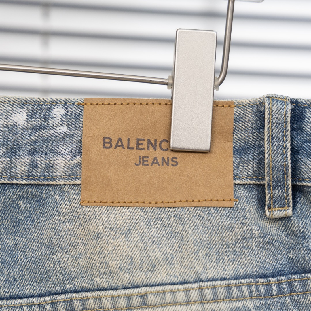 Balenciaga 高仿男士淺卡其牛仔褲 破損仿舊復刻潮款| 15 Balenciaga 高仿男士淺卡其牛仔褲 破損仿舊復刻潮款