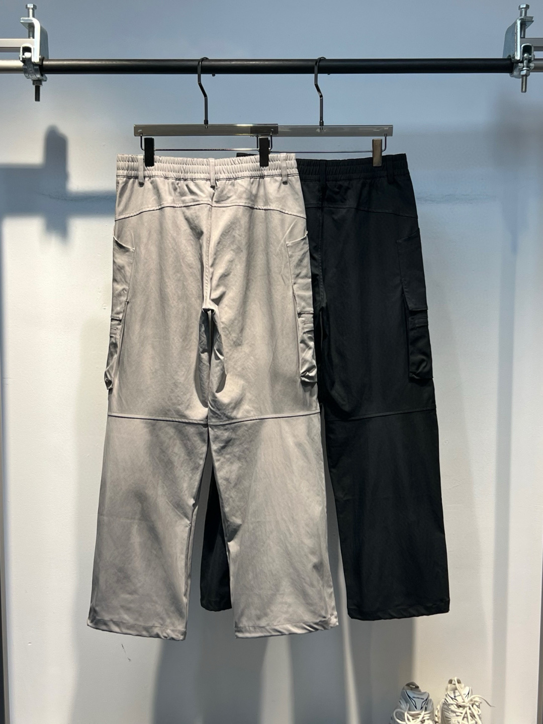 Balenciaga A貨男士灰色多袋工裝褲 寬鬆街頭設計| 8 Balenciaga A貨男士灰色多袋工裝褲 寬鬆街頭設計