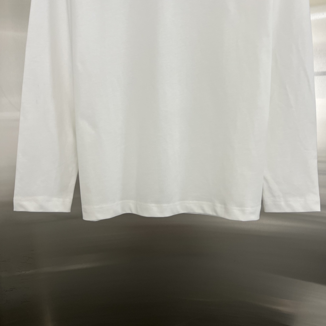 BalenciagaA貨長袖T 白底塗鴉點陣LOGO男裝藝術感設計| 8 BalenciagaA貨長袖T 白底塗鴉點陣LOGO男裝藝術感設計
