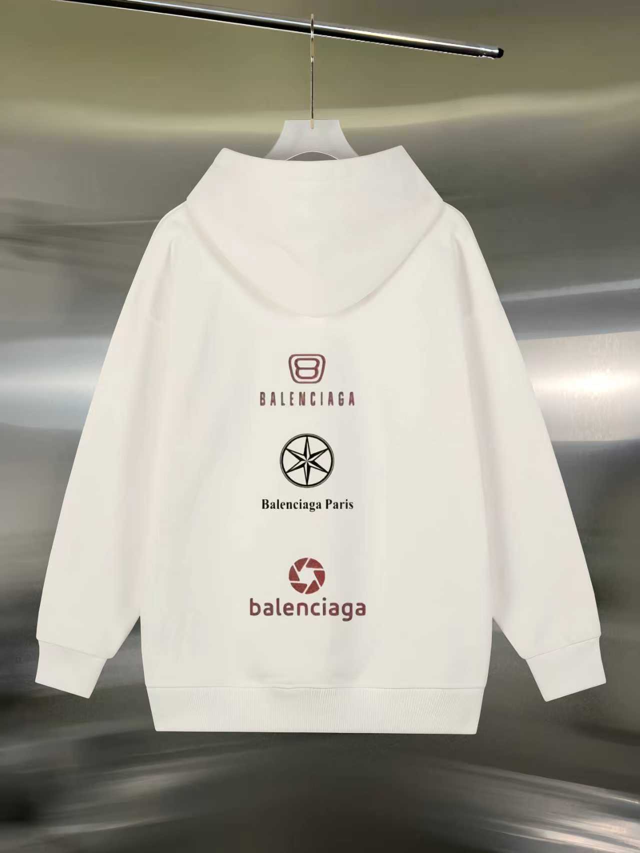Balenciaga經典BB LOGO白色原單連帽衛衣,雙線字體設計| 11 Balenciaga經典BB LOGO白色原單連帽衛衣,雙線字體設計