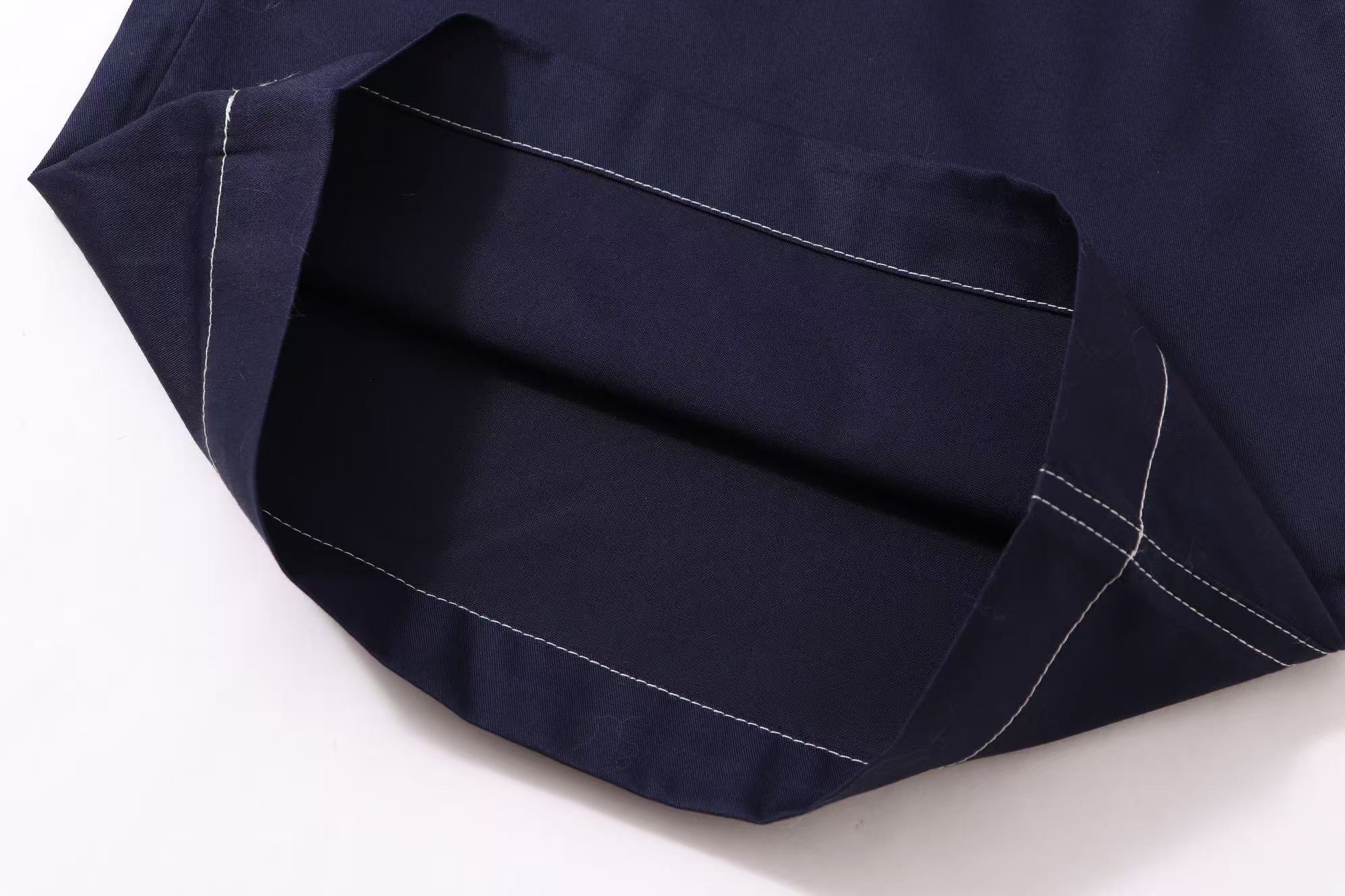 Balenciaga 原單深藍工裝褲 簡約線條設計感日常穿搭| 10 Balenciaga 原單深藍工裝褲 簡約線條設計感日常穿搭