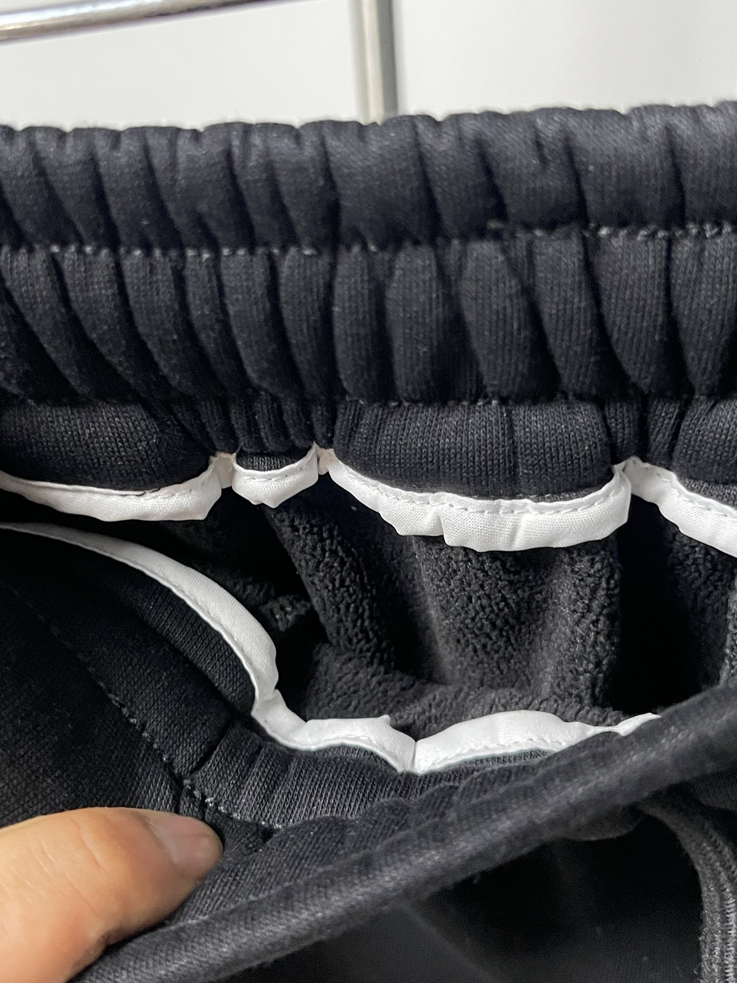 Balenciaga 一比一男士灰色寬版休閒褲 內刷毛厚磅棉設計| 10 Balenciaga 一比一男士灰色寬版休閒褲 內刷毛厚磅棉設計