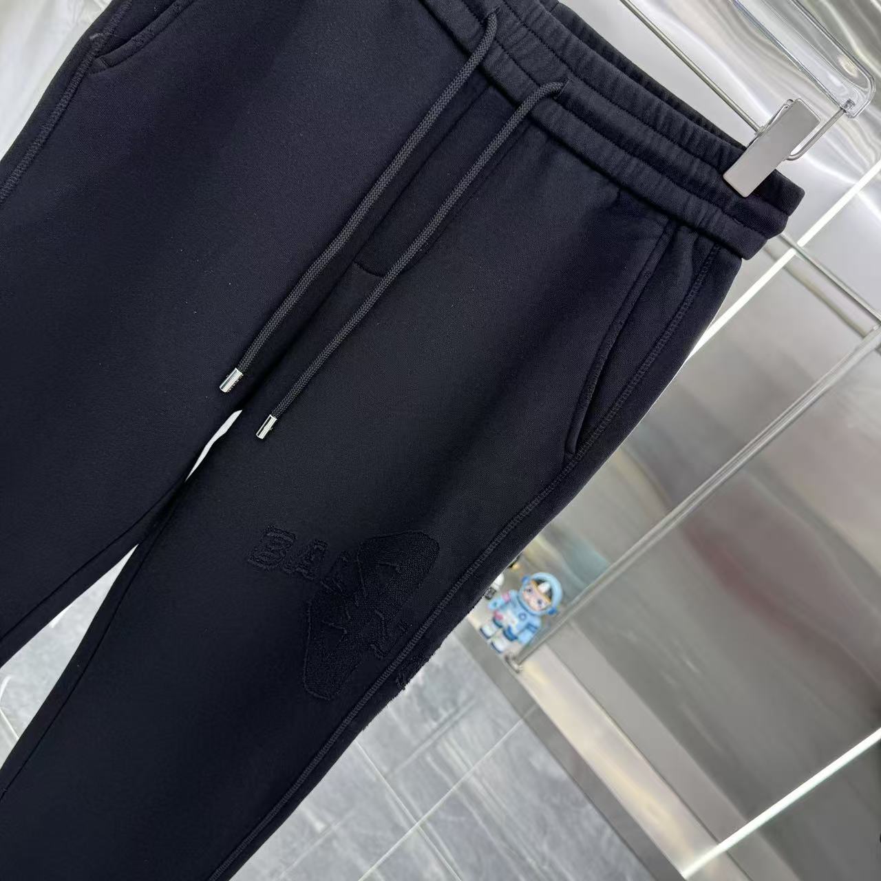 Balenciaga A貨黑色隱藏口袋褲款 質感百搭不挑人| 12 Balenciaga A貨黑色隱藏口袋褲款 質感百搭不挑人