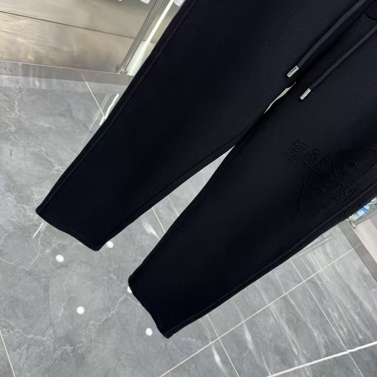 Balenciaga A貨黑色隱藏口袋褲款 質感百搭不挑人| 9 Balenciaga A貨黑色隱藏口袋褲款 質感百搭不挑人