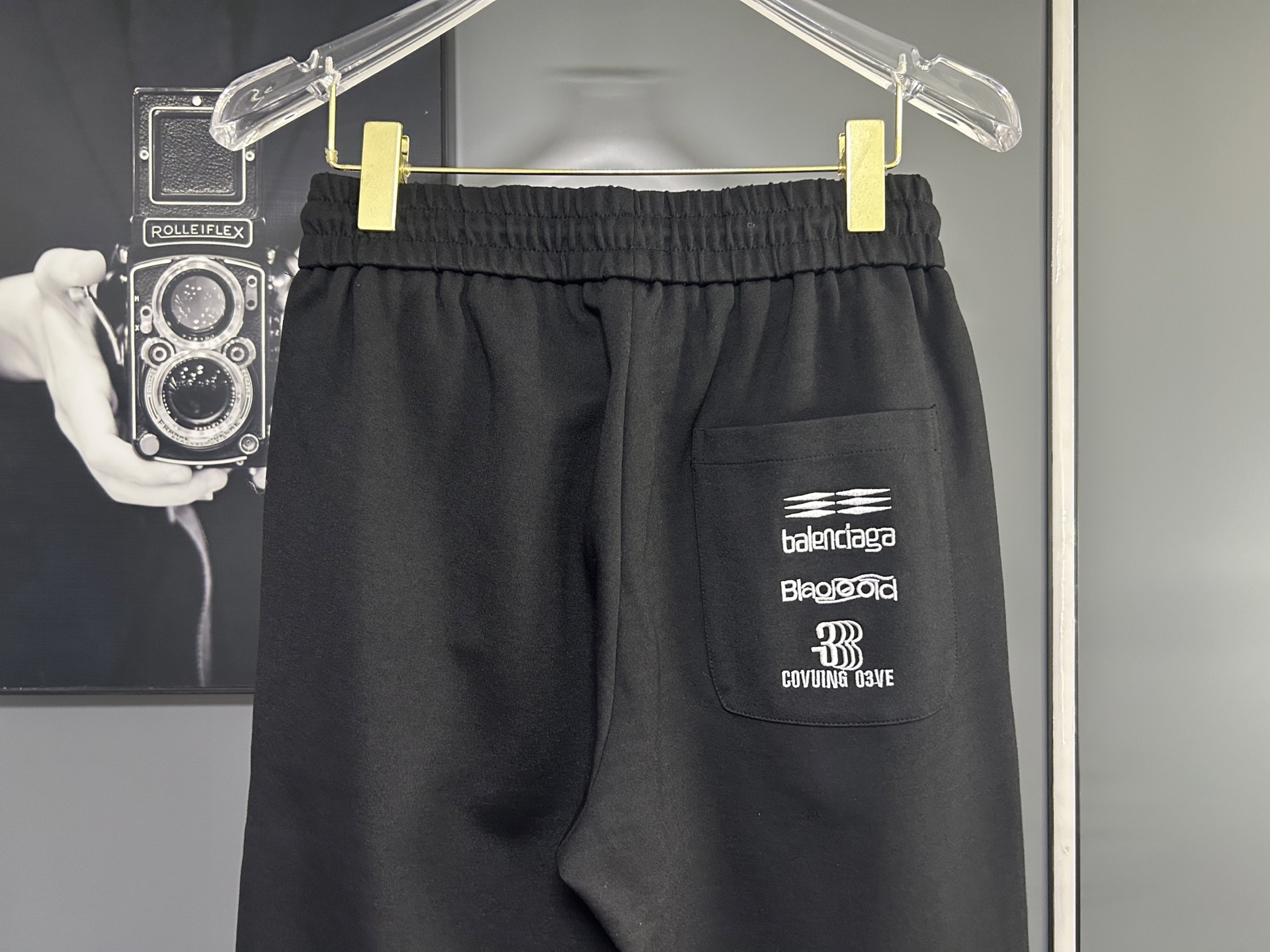 Balenciaga 高仿LOGO印字運動長褲 多層印花潮流款| 8 Balenciaga 高仿LOGO印字運動長褲 多層印花潮流款