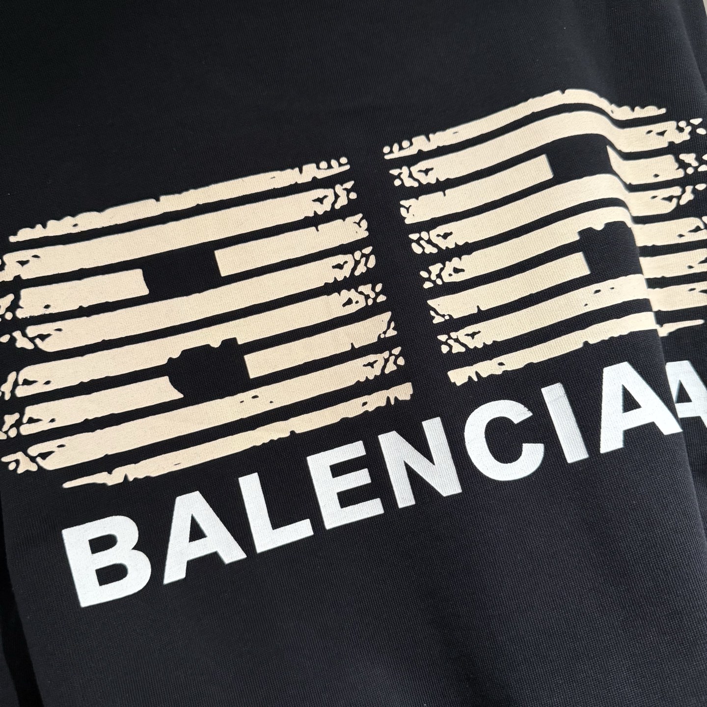 Balenciaga 高仿男士破損LOGO長袖T恤 微刷破設計秋冬風格款| 9 Balenciaga 高仿男士破損LOGO長袖T恤 微刷破設計秋冬風格款