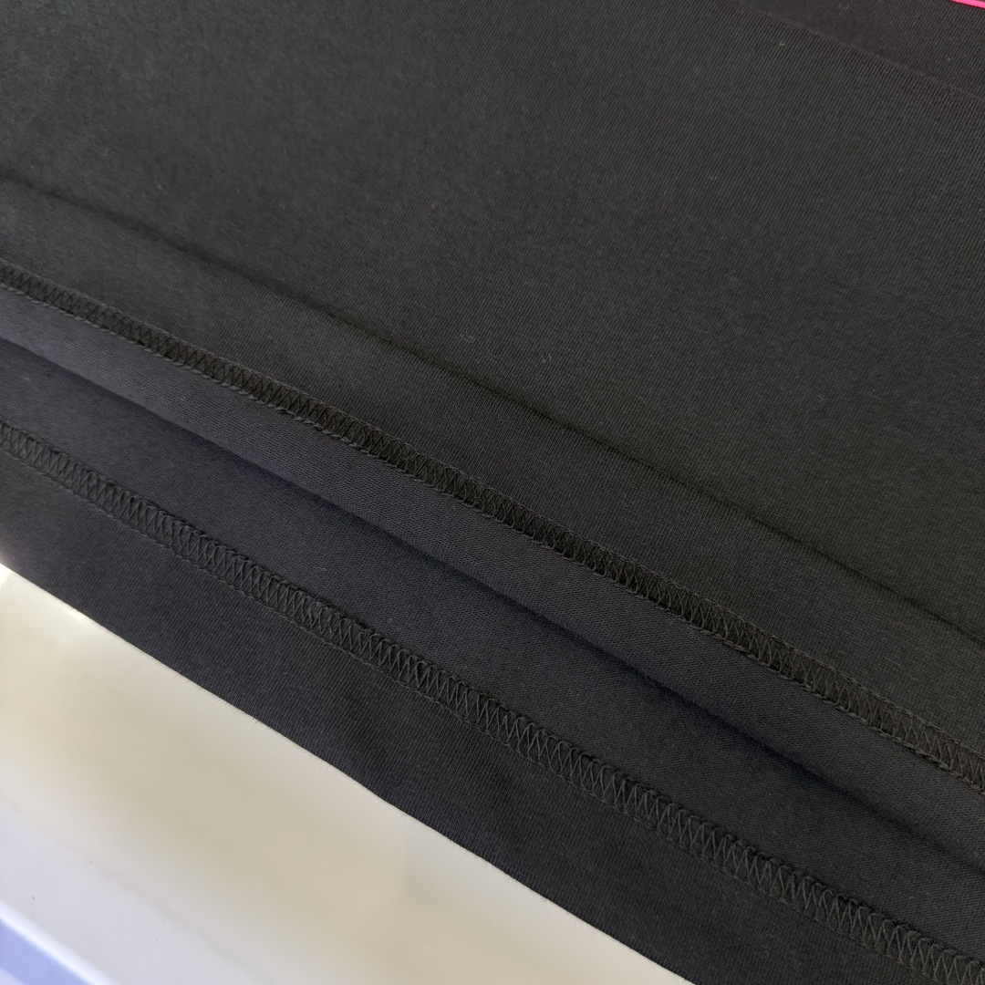 Balenciaga A貨短袖T恤男款 粉字母印花 黑底潮流街頭風| 8 Balenciaga A貨短袖T恤男款 粉字母印花 黑底潮流街頭風