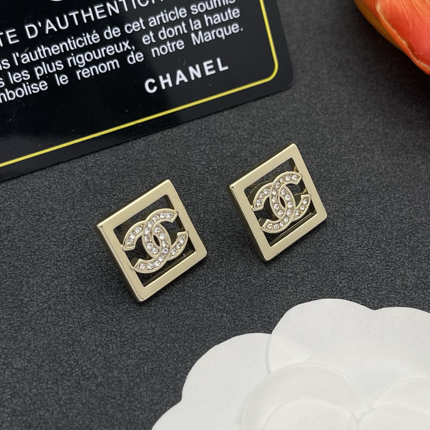 Chanel一比一精品耳環方形金色雙C鑲鑽款| 12 Chanel一比一精品耳環方形金色雙C鑲鑽款