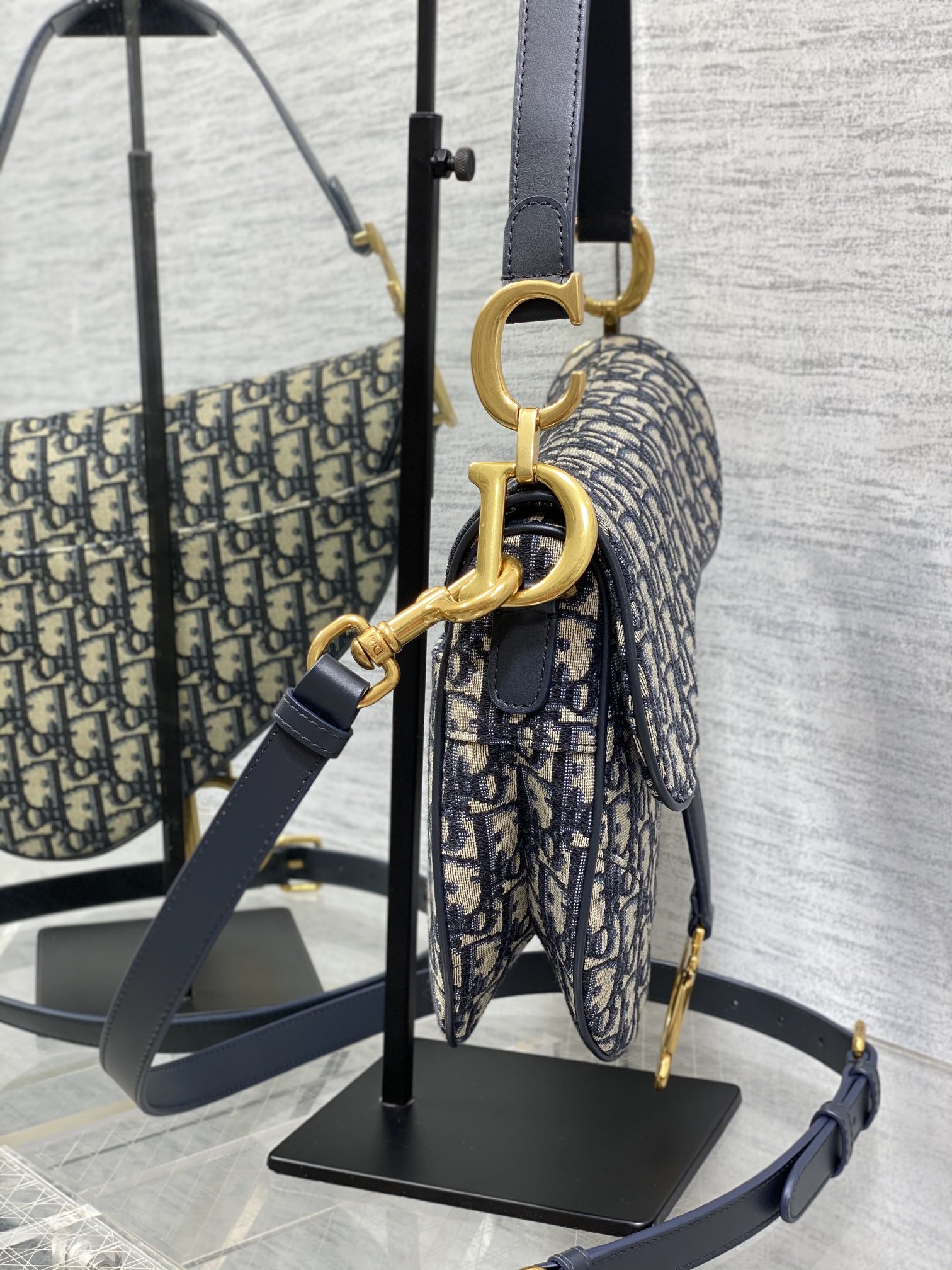 Dior 一比一老花馬鞍包 經典藍色帆布刺繡款 附長背帶| 11 Dior 一比一老花馬鞍包 經典藍色帆布刺繡款 附長背帶