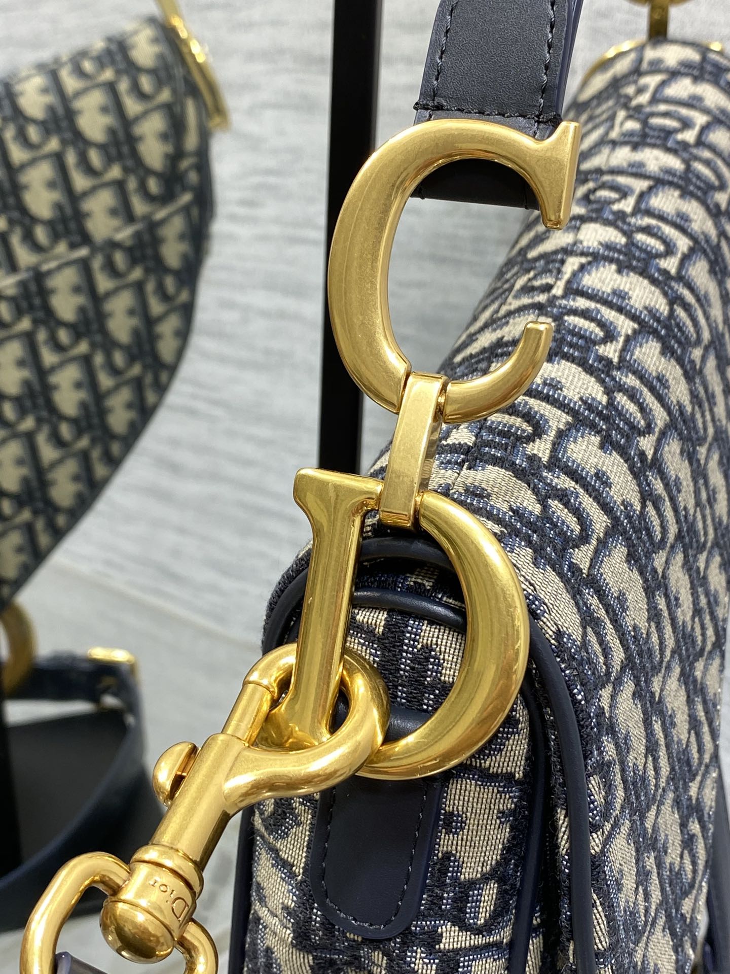 Dior 一比一老花馬鞍包 經典藍色帆布刺繡款 附長背帶| 10 Dior 一比一老花馬鞍包 經典藍色帆布刺繡款 附長背帶