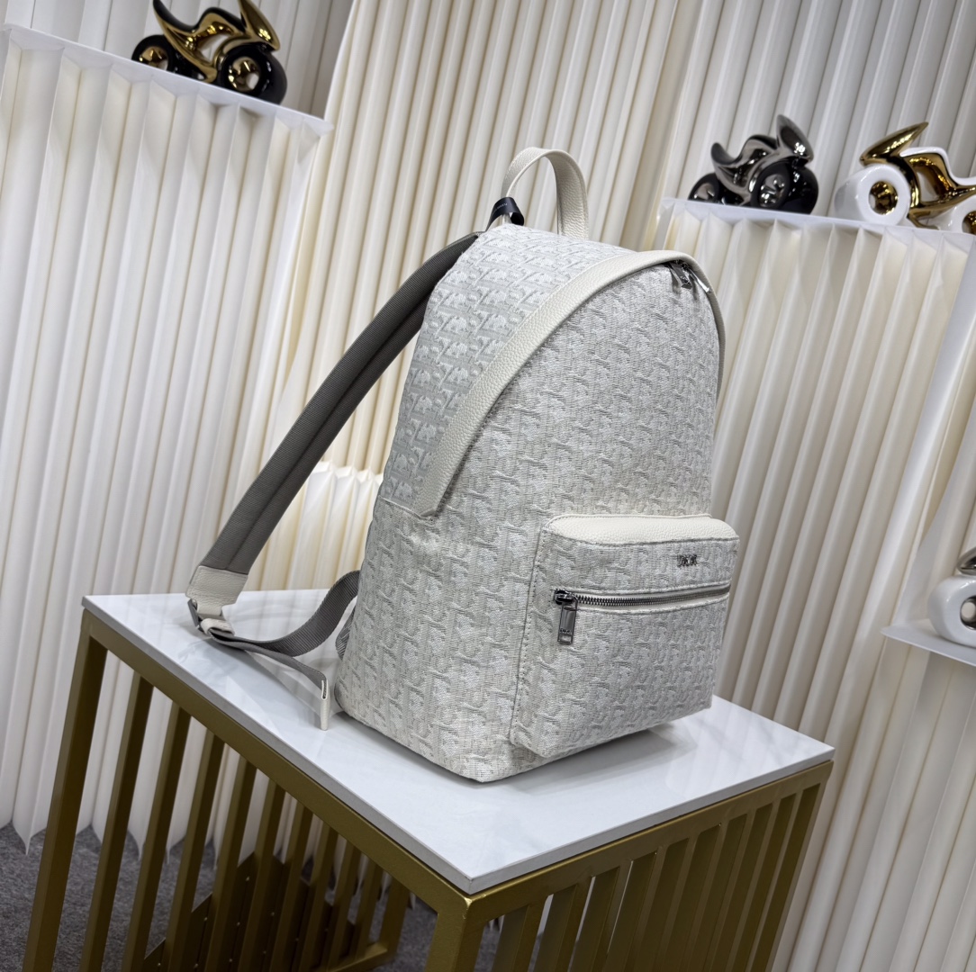 Dior高仿米色刺繡帆布男款背包 簡約拉鍊設計通勤首選| 13 Dior高仿米色刺繡帆布男款背包 簡約拉鍊設計通勤首選