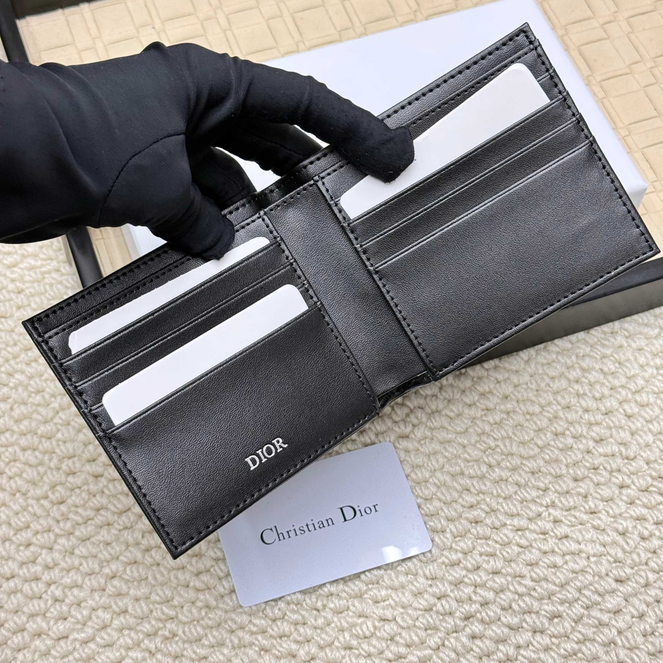 Dior一比一短夾男士荔枝紋CD金屬Logo款| 8 Dior一比一短夾男士荔枝紋CD金屬Logo款
