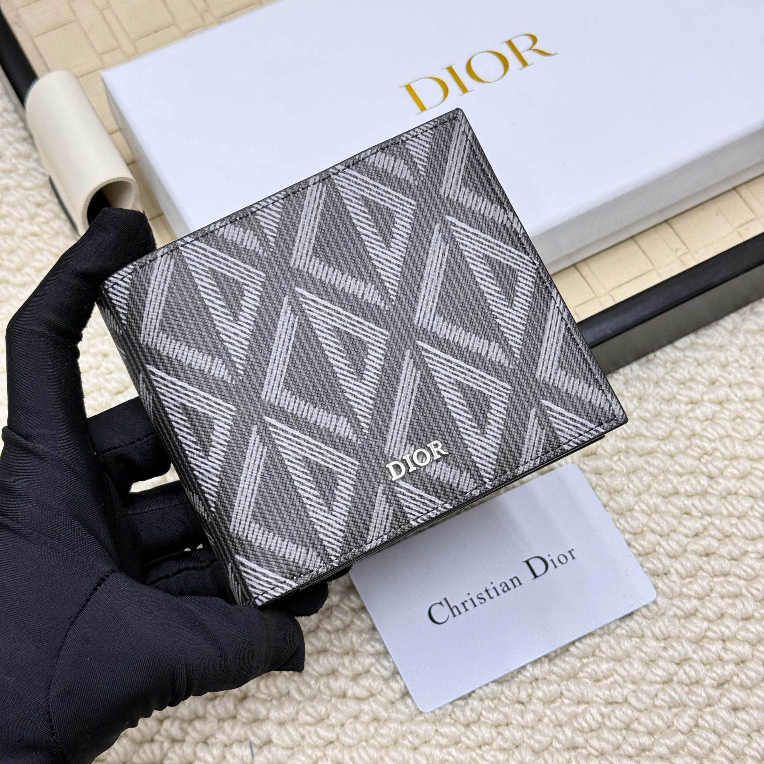 Dior A貨短夾幾何灰布紋百搭造型輕薄雙折款| 11 Dior A貨短夾幾何灰布紋百搭造型輕薄雙折款