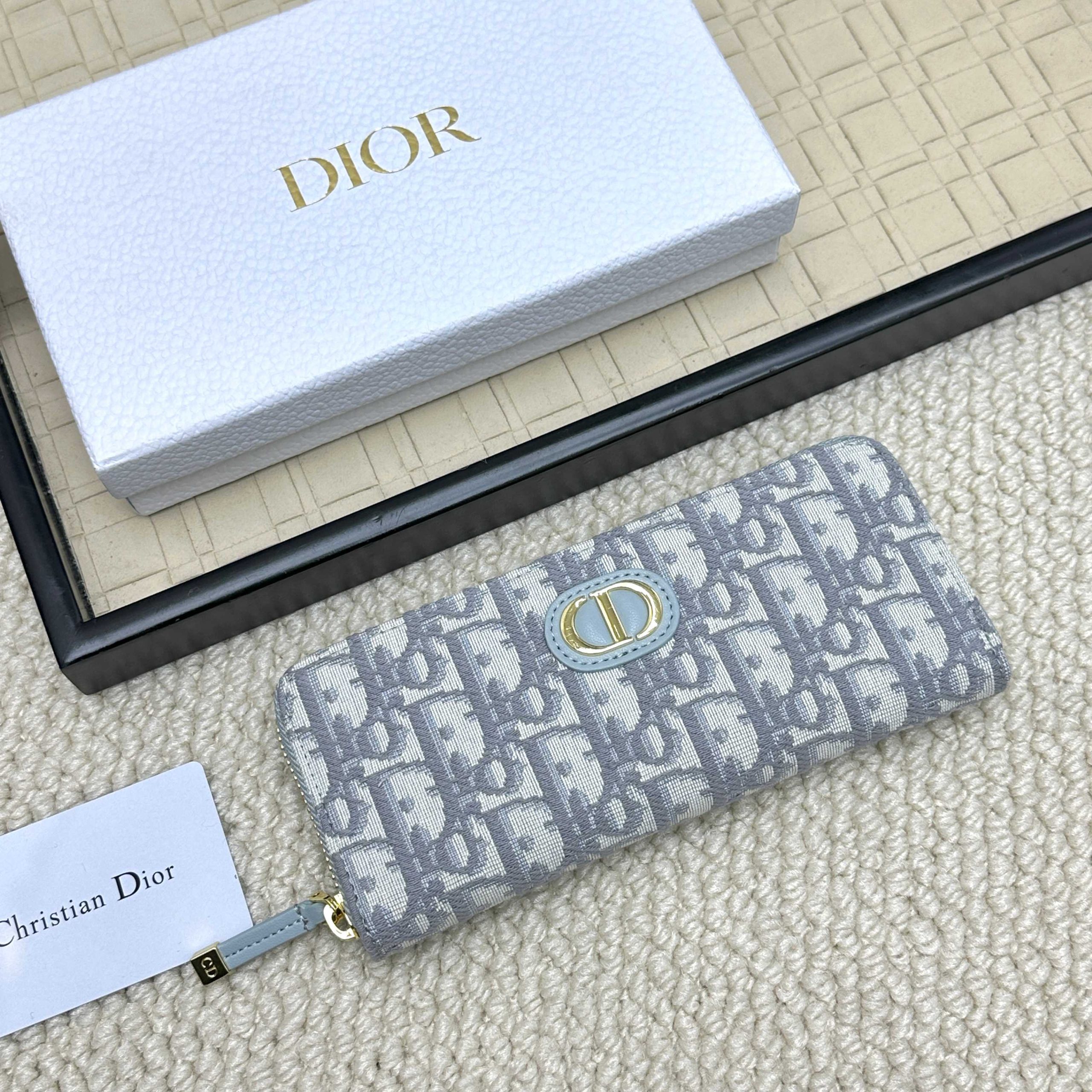Dior 高仿女士長夾 灰藍老花布紋 經典CD扣精品款