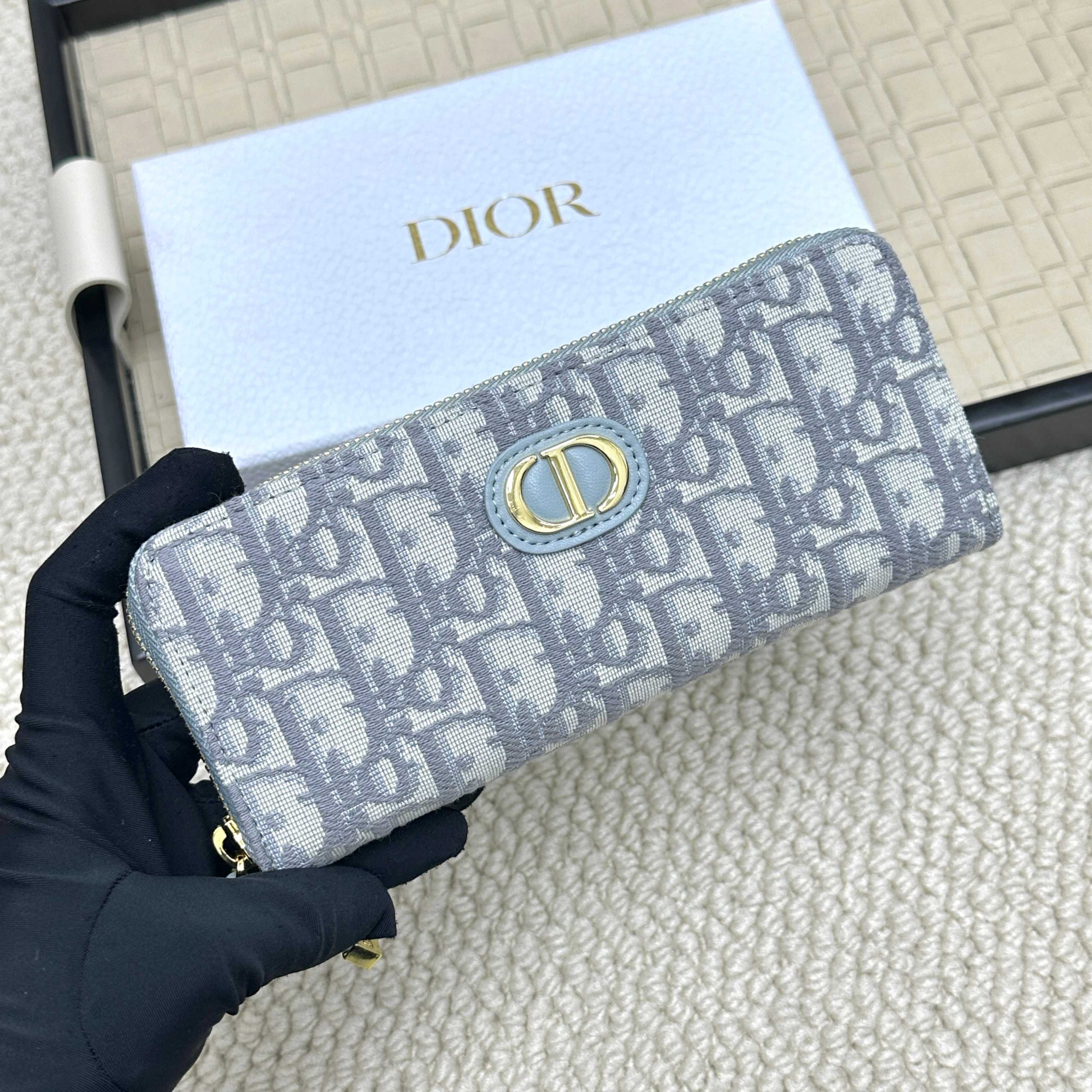 Dior 高仿女士長夾 灰藍老花布紋 經典CD扣精品款| 11 Dior 高仿女士長夾 灰藍老花布紋 經典CD扣精品款