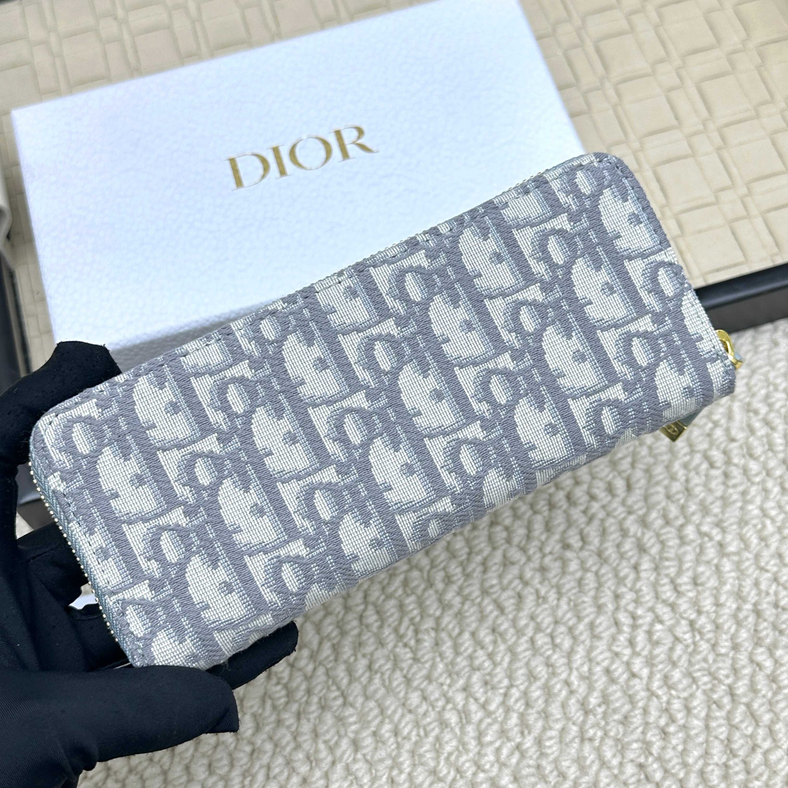 Dior 高仿女士長夾 灰藍老花布紋 經典CD扣精品款| 10 Dior 高仿女士長夾 灰藍老花布紋 經典CD扣精品款