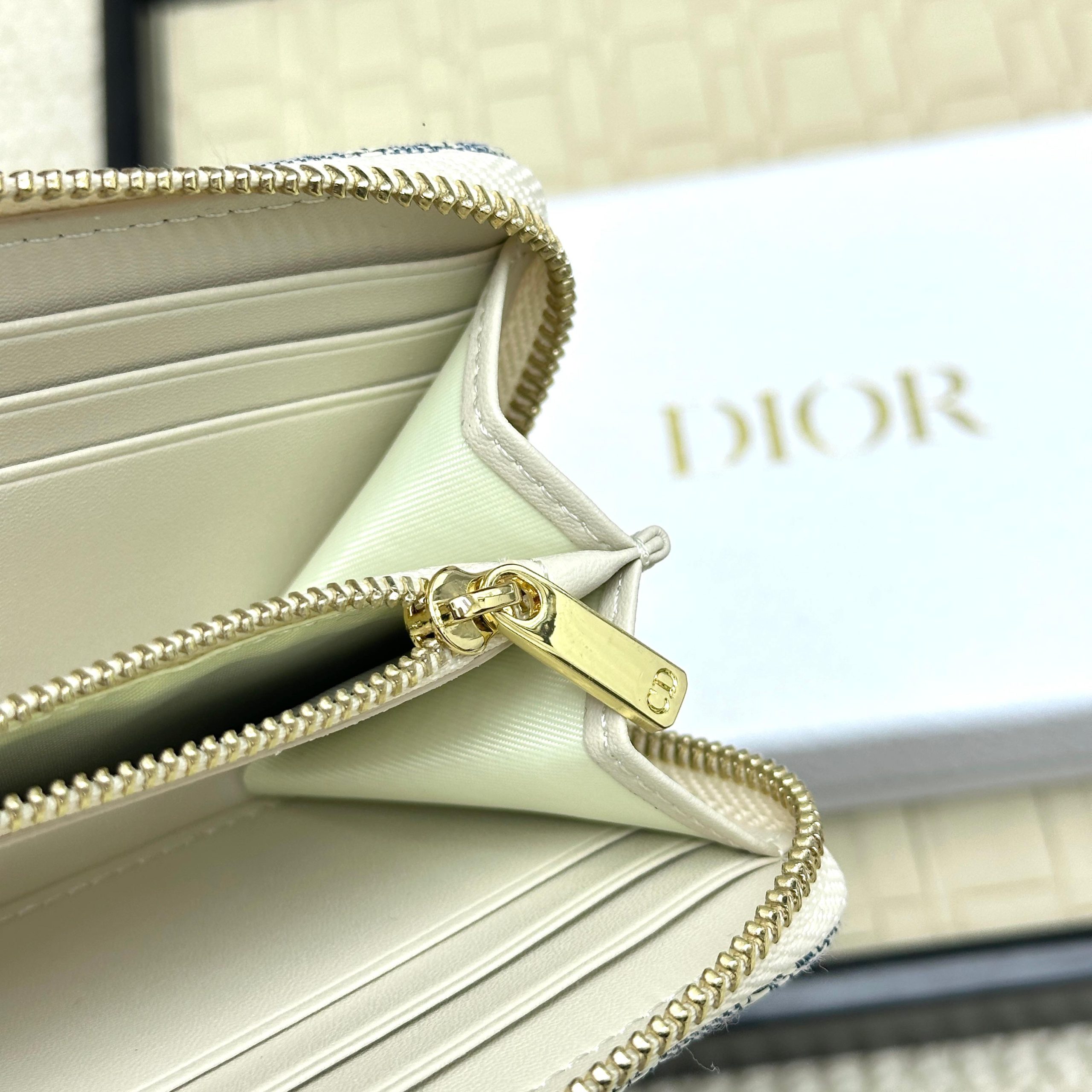 Dior A貨精品長夾 米白拼藍 Oblique 老花 簡約拉鍊款| 7 Dior A貨精品長夾 米白拼藍 Oblique 老花 簡約拉鍊款