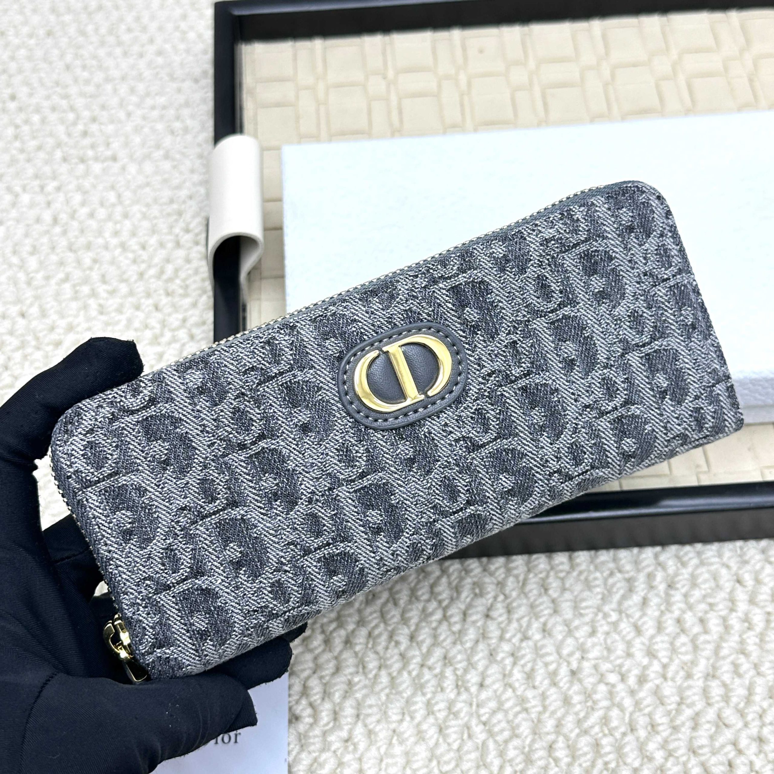 Dior 高仿老花長夾 女用黑灰布紋 CD金扣人氣款| 11 Dior 高仿老花長夾 女用黑灰布紋 CD金扣人氣款