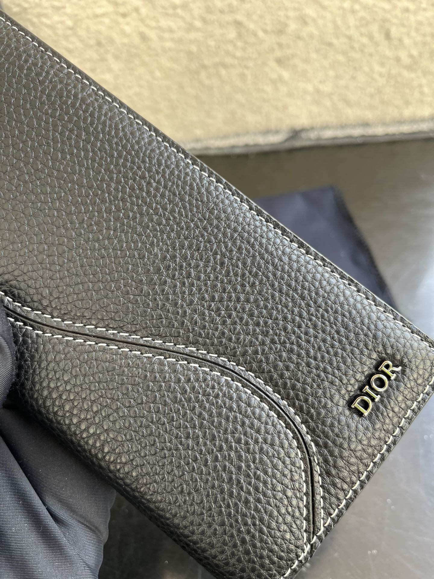 Dior 原單男士長夾 黑色荔枝紋皮革 對比縫線立體造型| 11 Dior 原單男士長夾 黑色荔枝紋皮革 對比縫線立體造型
