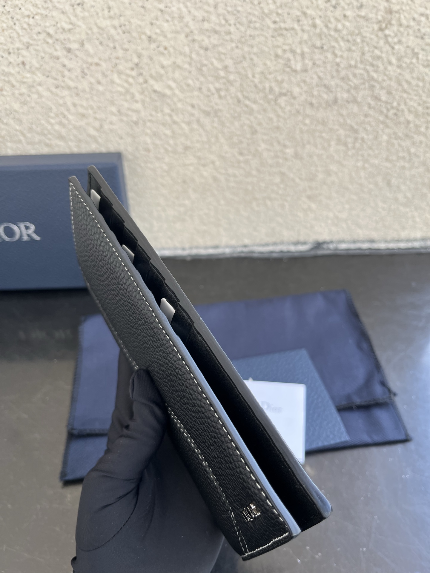 Dior 原單男士長夾 黑色荔枝紋皮革 對比縫線立體造型| 10 Dior 原單男士長夾 黑色荔枝紋皮革 對比縫線立體造型