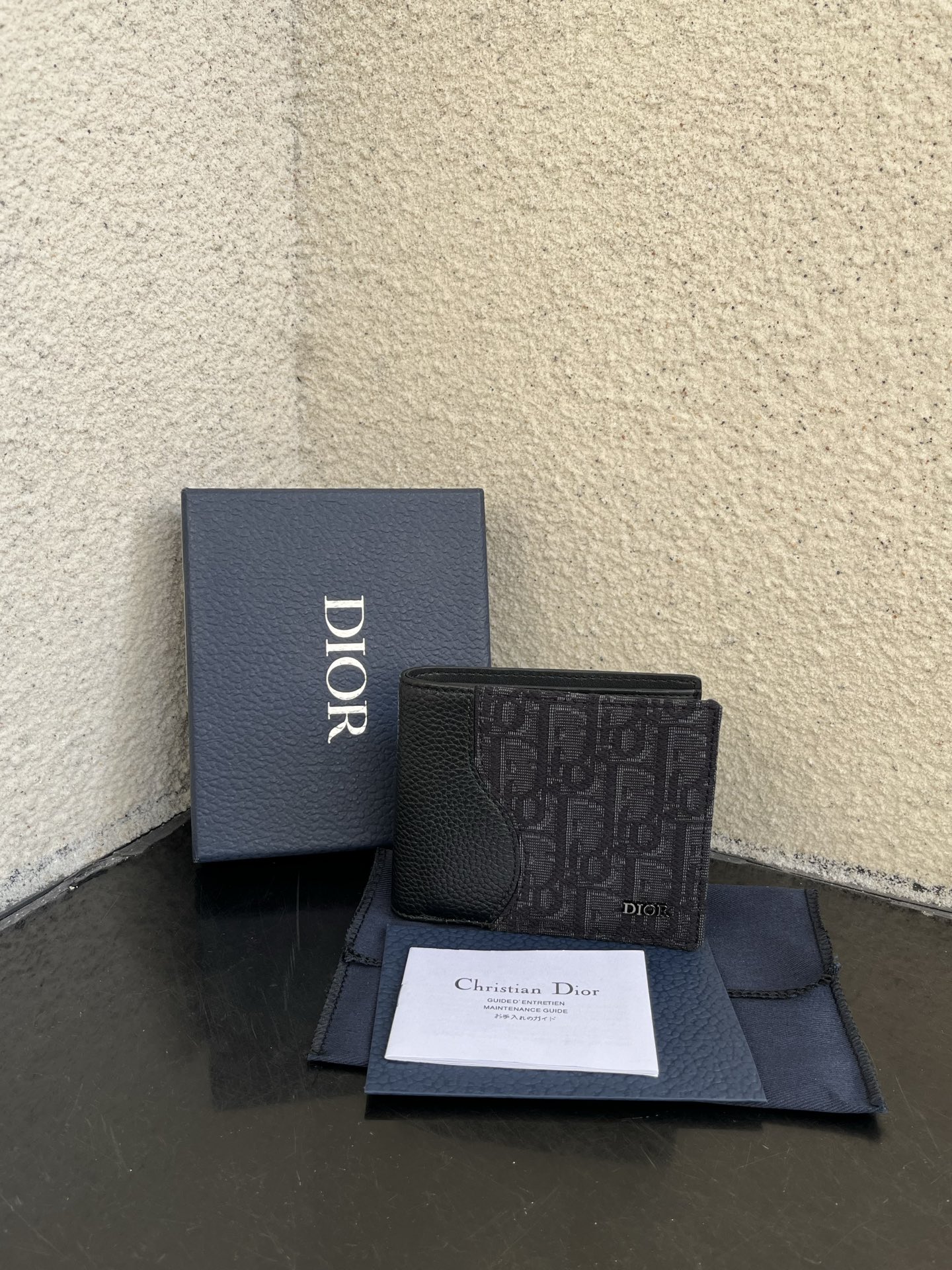 Dior 高仿男士短夾 老花與荔枝皮拼接設計| 13 Dior 高仿男士短夾 老花與荔枝皮拼接設計