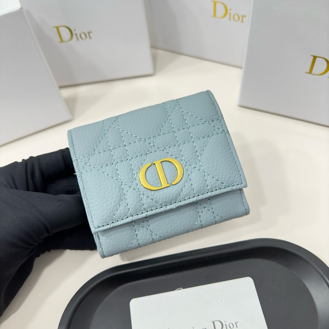 Dior 高仿短夾 女士淡藍皮革 CD金扣 立體縫線設計| 11 Dior 高仿短夾 女士淡藍皮革 CD金扣 立體縫線設計