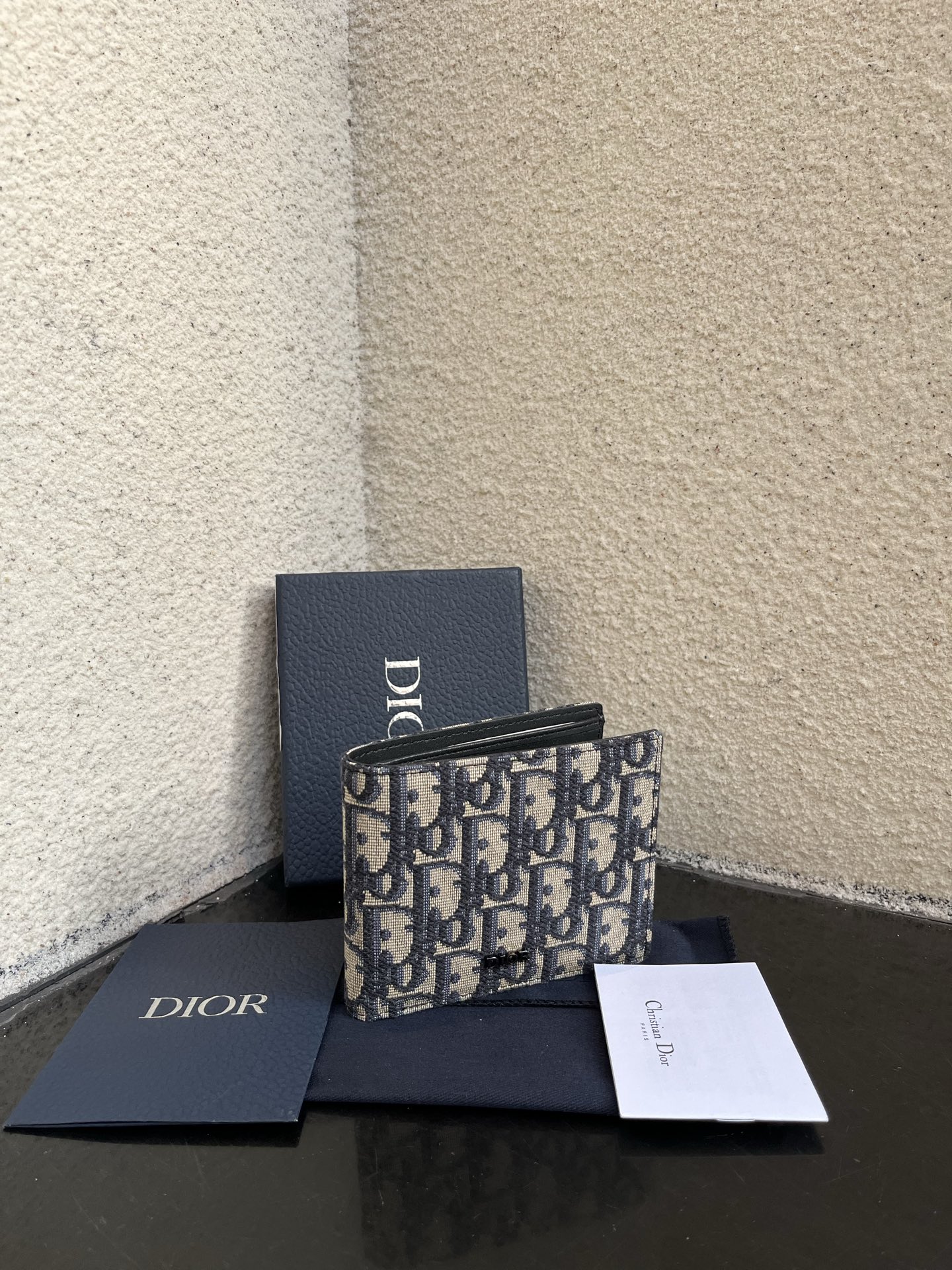 Dior 高仿短夾 男士米底老花圖騰 簡約設計耐看實用| 13 Dior 高仿短夾 男士米底老花圖騰 簡約設計耐看實用