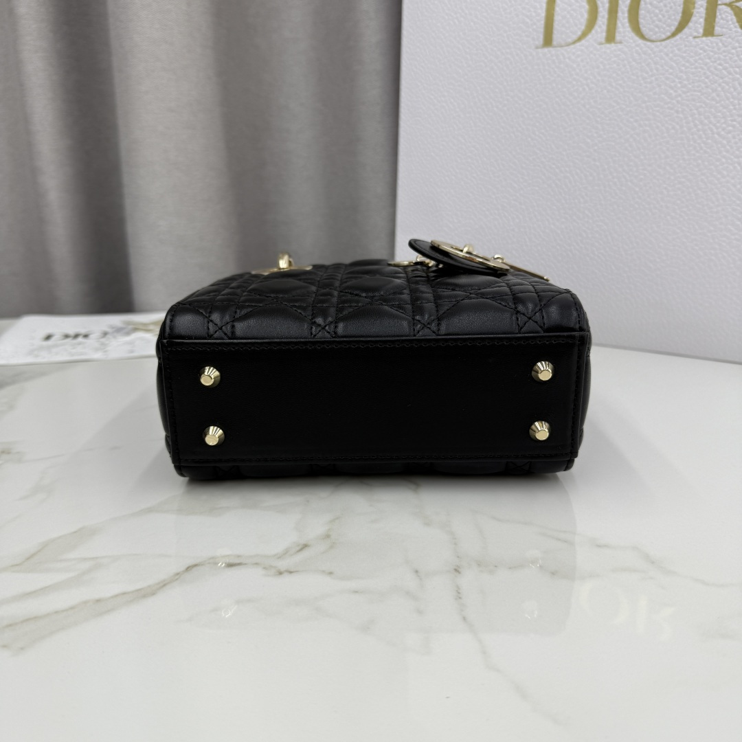Dior原單黑色皮革Lady Dior鏈條包女用小巧百搭人氣款| 9 Dior原單黑色皮革Lady Dior鏈條包女用小巧百搭人氣款