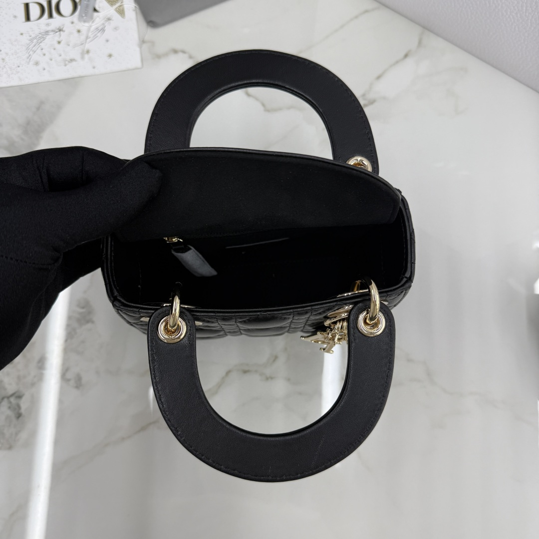 Dior原單黑色皮革Lady Dior鏈條包女用小巧百搭人氣款| 7 Dior原單黑色皮革Lady Dior鏈條包女用小巧百搭人氣款