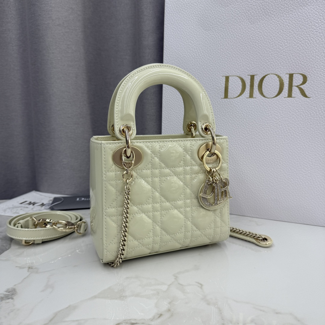 Dior高仿米杏色漆皮Lady Dior手提包女用精緻鏈條款式| 14 Dior高仿米杏色漆皮Lady Dior手提包女用精緻鏈條款式