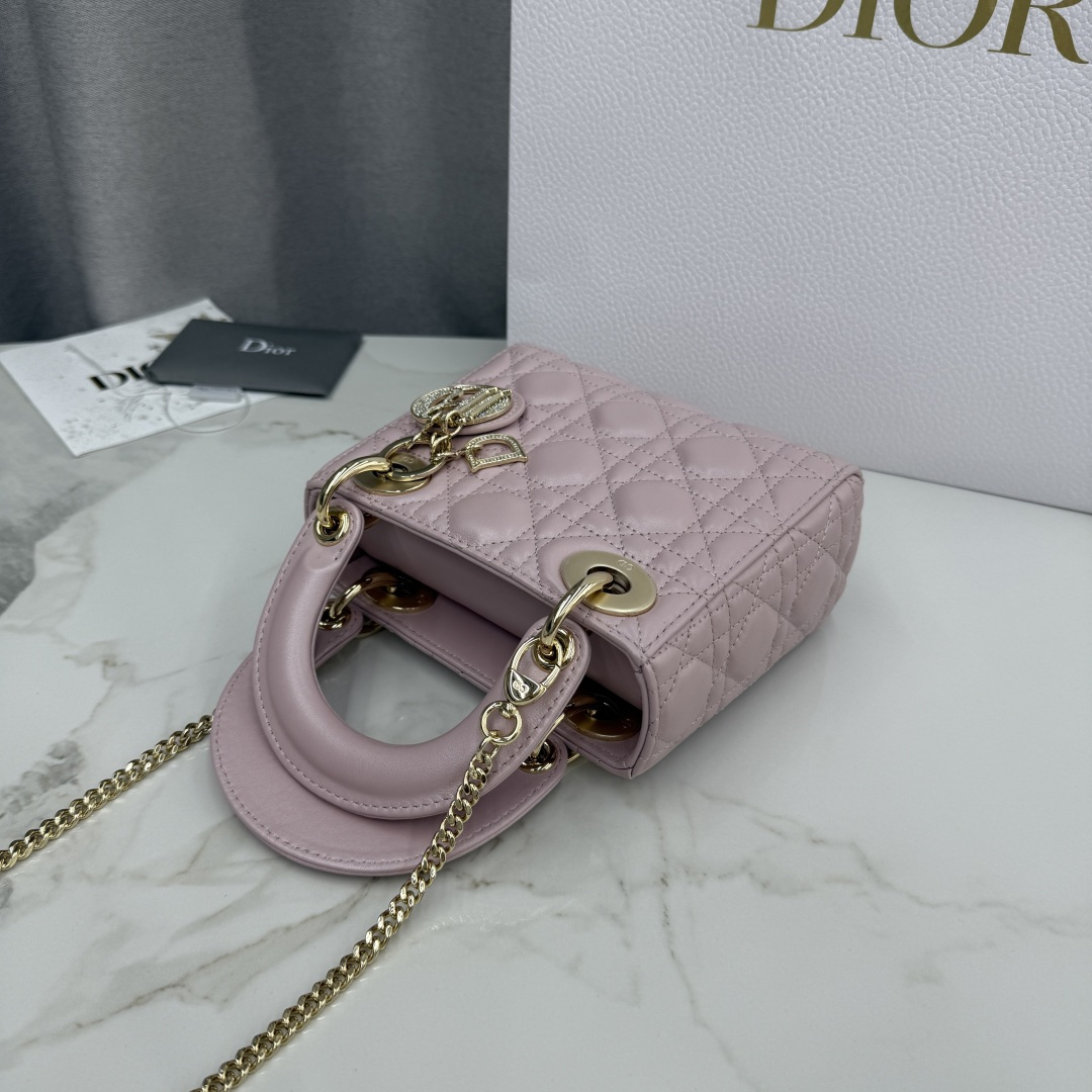 Dior原單粉色戴妃迷你包 女款時尚手提鏈條設計| 12 Dior原單粉色戴妃迷你包 女款時尚手提鏈條設計