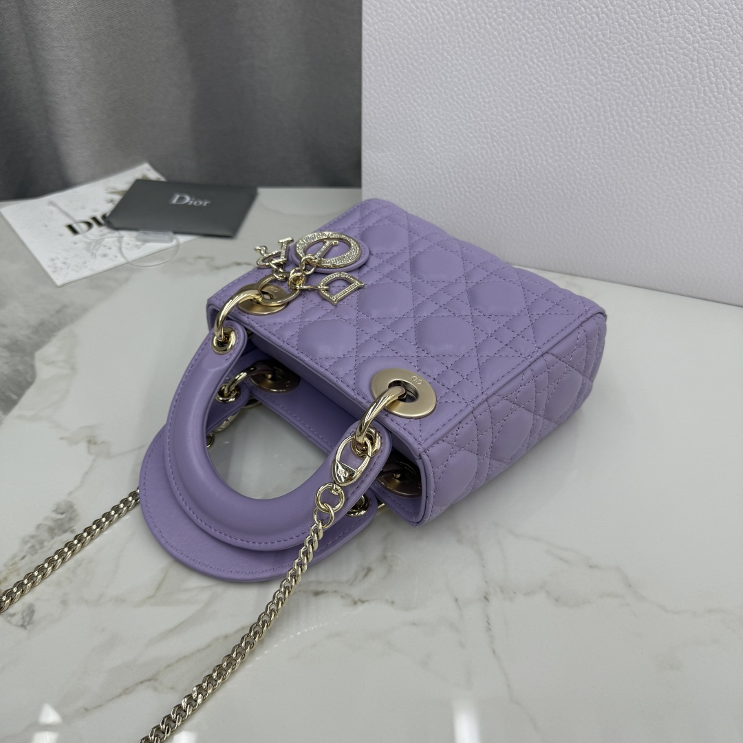 Dior一比一紫色Lady迷你包 女生人氣甜美色系首選| 12 Dior一比一紫色Lady迷你包 女生人氣甜美色系首選
