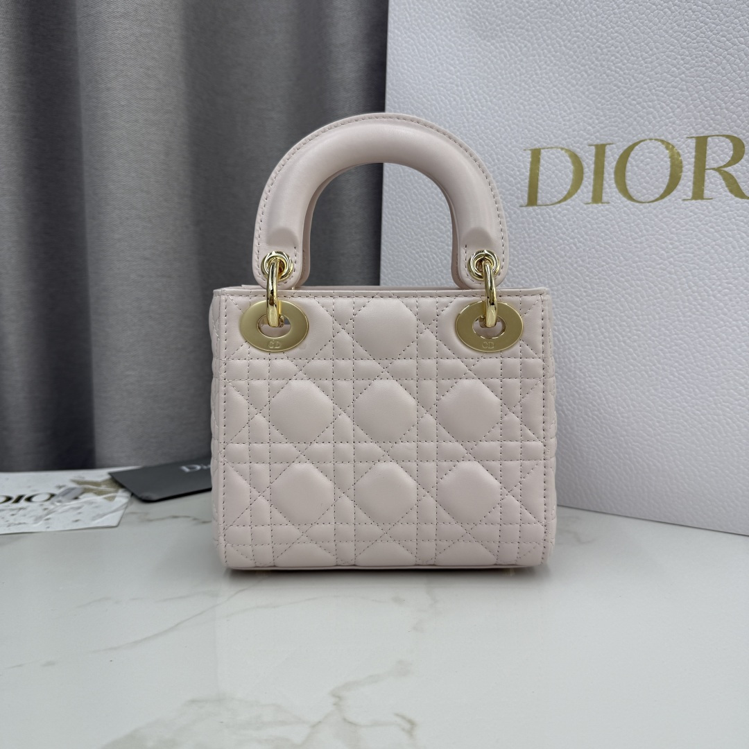 DiorA貨戴妃迷你包 女款珍珠粉色氣質小包亮眼推薦| 13 DiorA貨戴妃迷你包 女款珍珠粉色氣質小包亮眼推薦