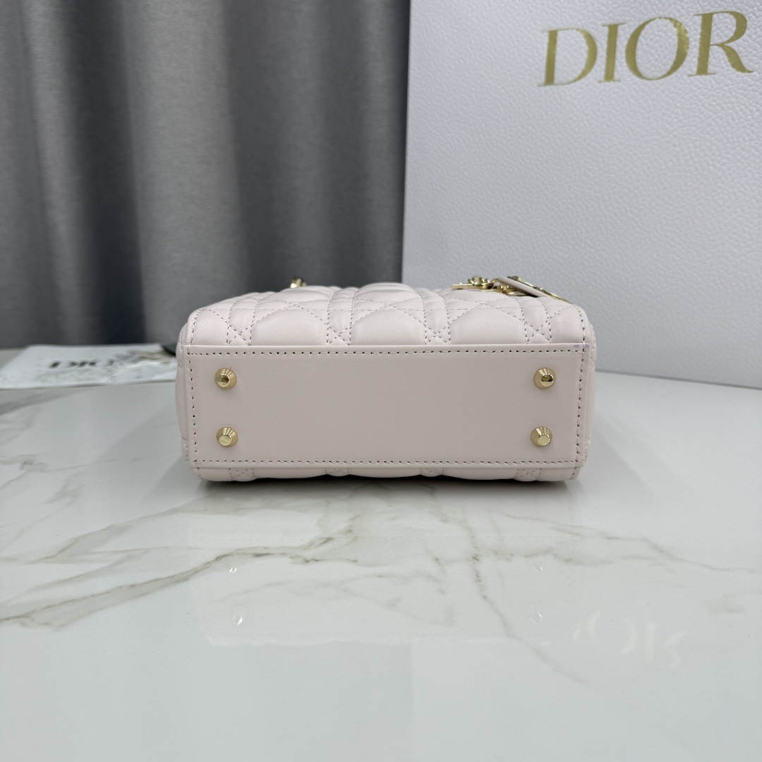 DiorA貨戴妃迷你包 女款珍珠粉色氣質小包亮眼推薦| 10 DiorA貨戴妃迷你包 女款珍珠粉色氣質小包亮眼推薦
