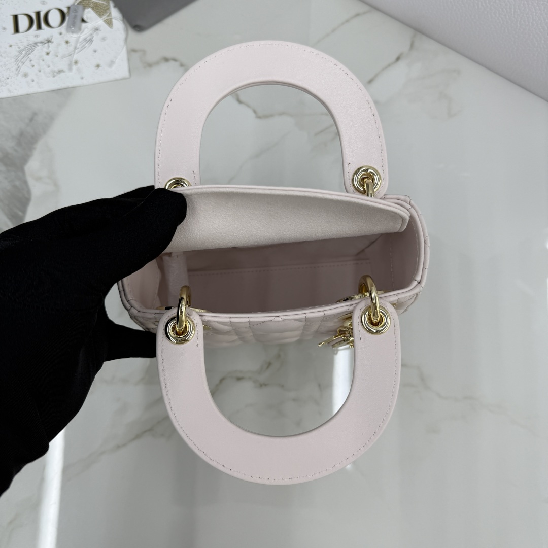 DiorA貨戴妃迷你包 女款珍珠粉色氣質小包亮眼推薦| 8 DiorA貨戴妃迷你包 女款珍珠粉色氣質小包亮眼推薦