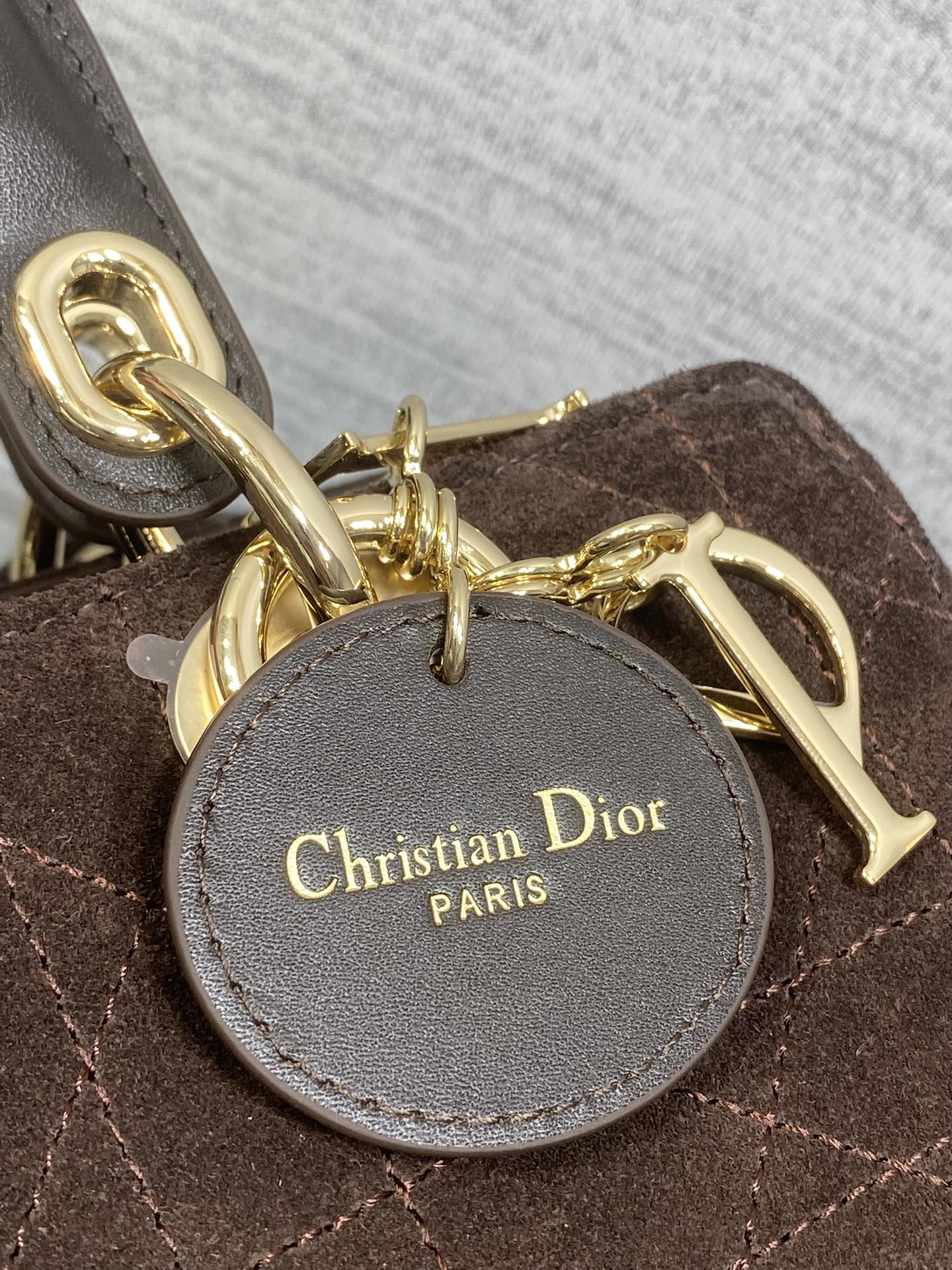 Dior 原單深棕小款手提包 麂皮質感百搭小巧版型| 12 Dior 原單深棕小款手提包 麂皮質感百搭小巧版型