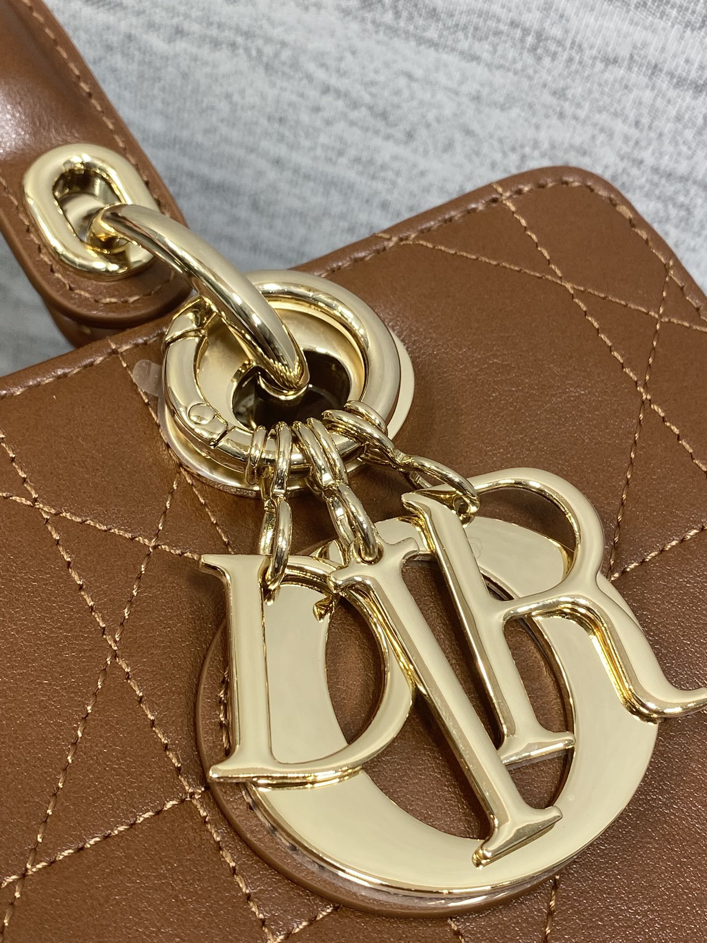 Dior 一比一栗棕色小款手提包 迷你可愛藤格紋女用包| 13 Dior 一比一栗棕色小款手提包 迷你可愛藤格紋女用包