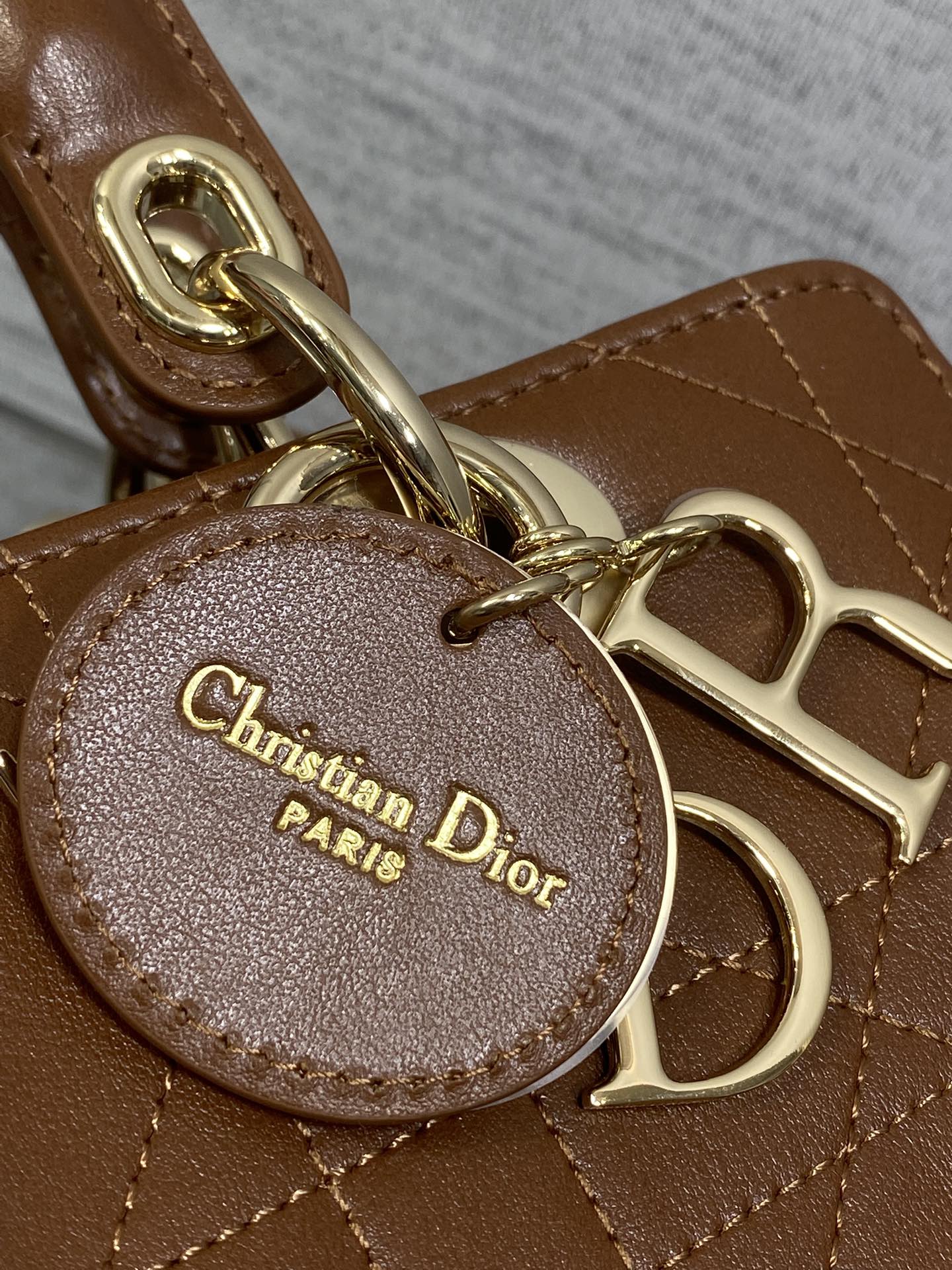 Dior 一比一栗棕色小款手提包 迷你可愛藤格紋女用包| 12 Dior 一比一栗棕色小款手提包 迷你可愛藤格紋女用包
