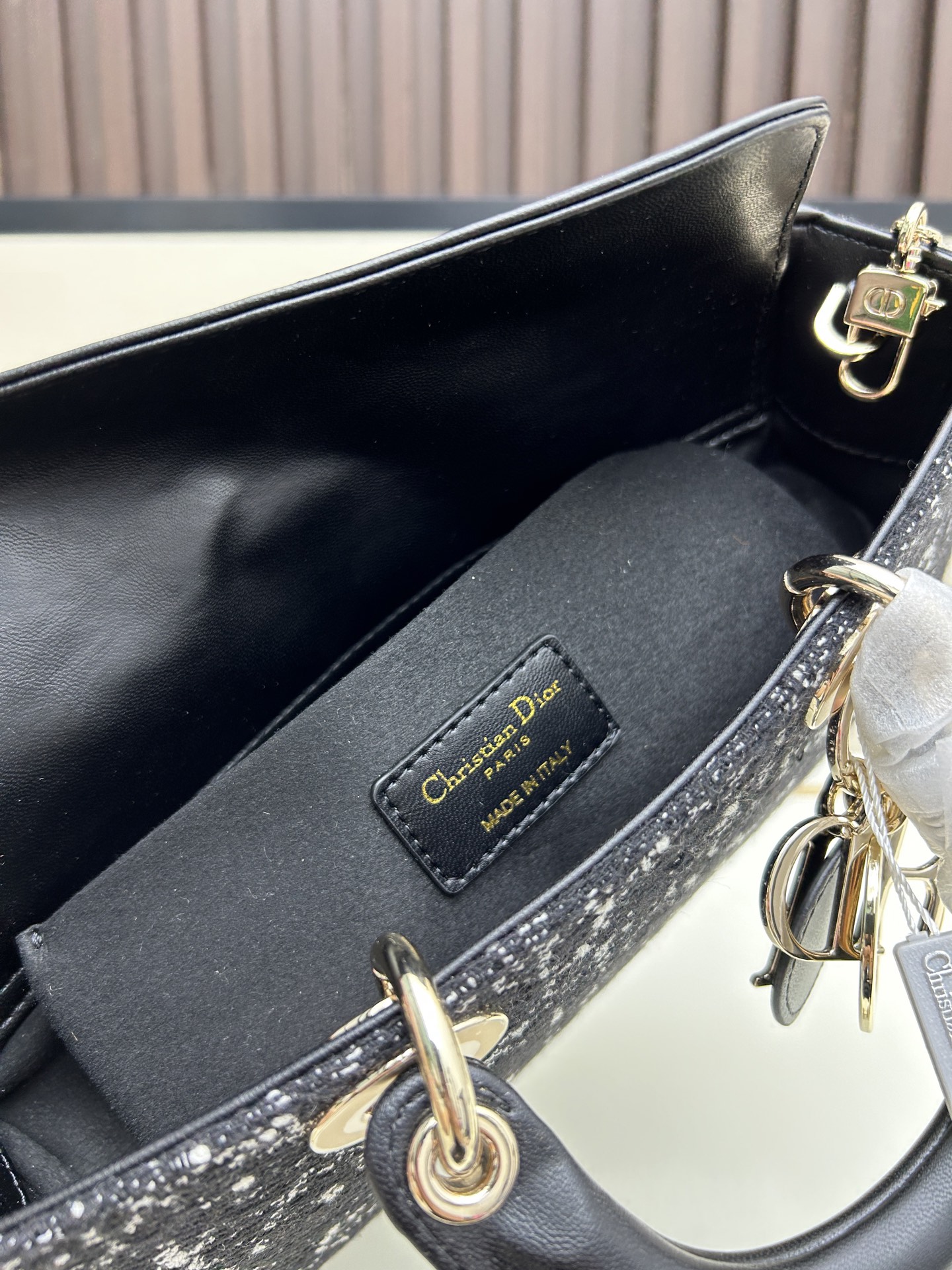 Dior A貨黑白格紋小方包 質感絨布鏈條設計日常通勤包| 7 Dior A貨黑白格紋小方包 質感絨布鏈條設計日常通勤包