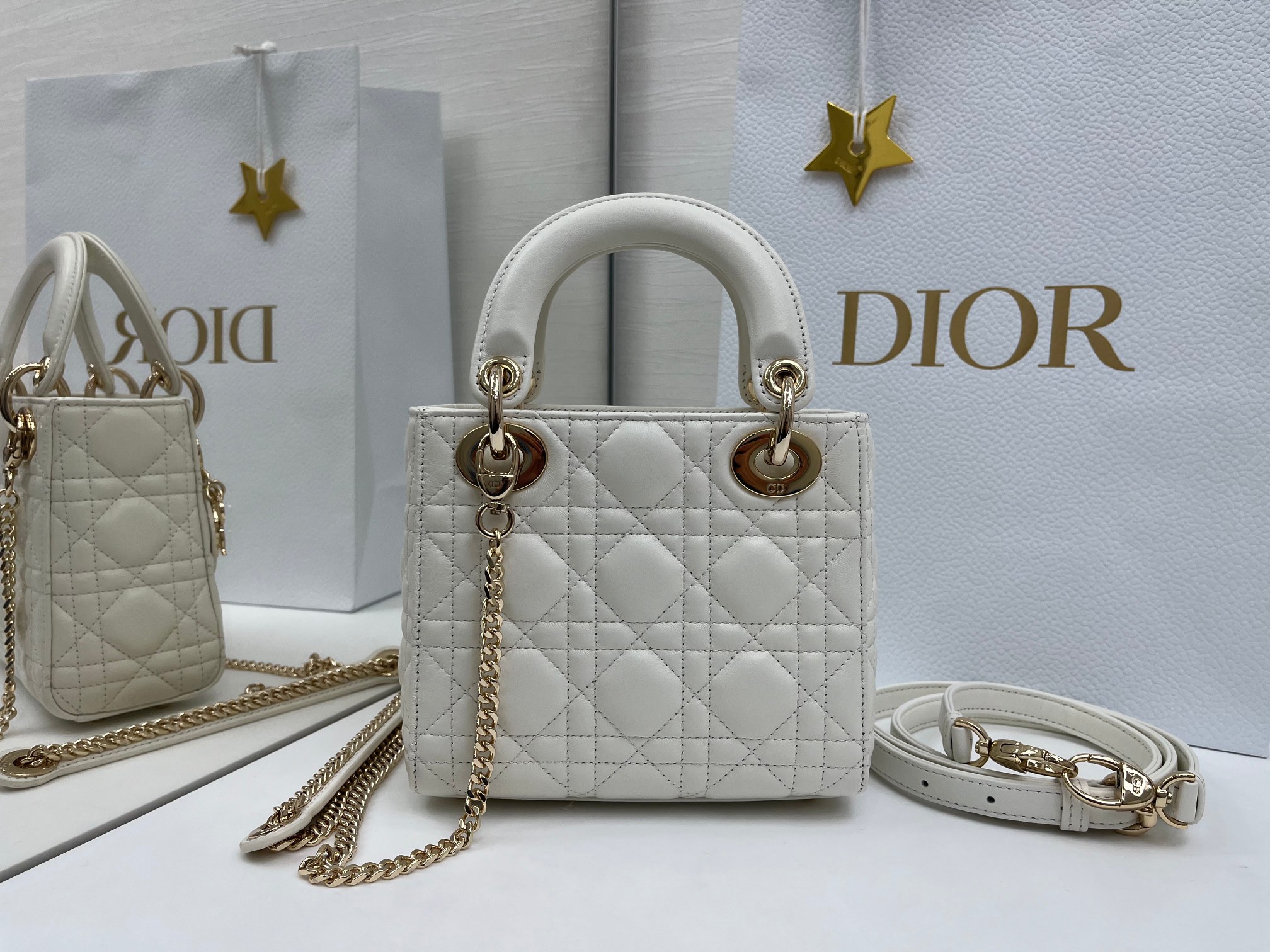 A貨Dior Lady D-Joy白色小包 金鍊蝴蝶結款式手提斜背兩用| 11 A貨Dior Lady D-Joy白色小包 金鍊蝴蝶結款式手提斜背兩用