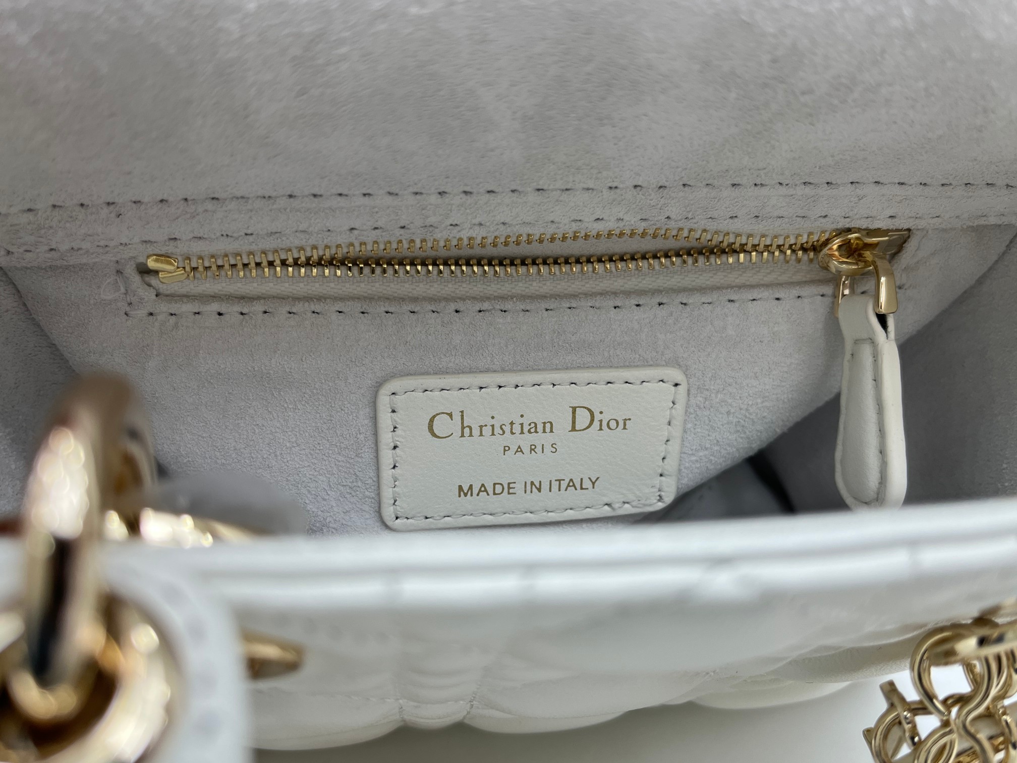 A貨Dior Lady D-Joy白色小包 金鍊蝴蝶結款式手提斜背兩用| 7 A貨Dior Lady D-Joy白色小包 金鍊蝴蝶結款式手提斜背兩用