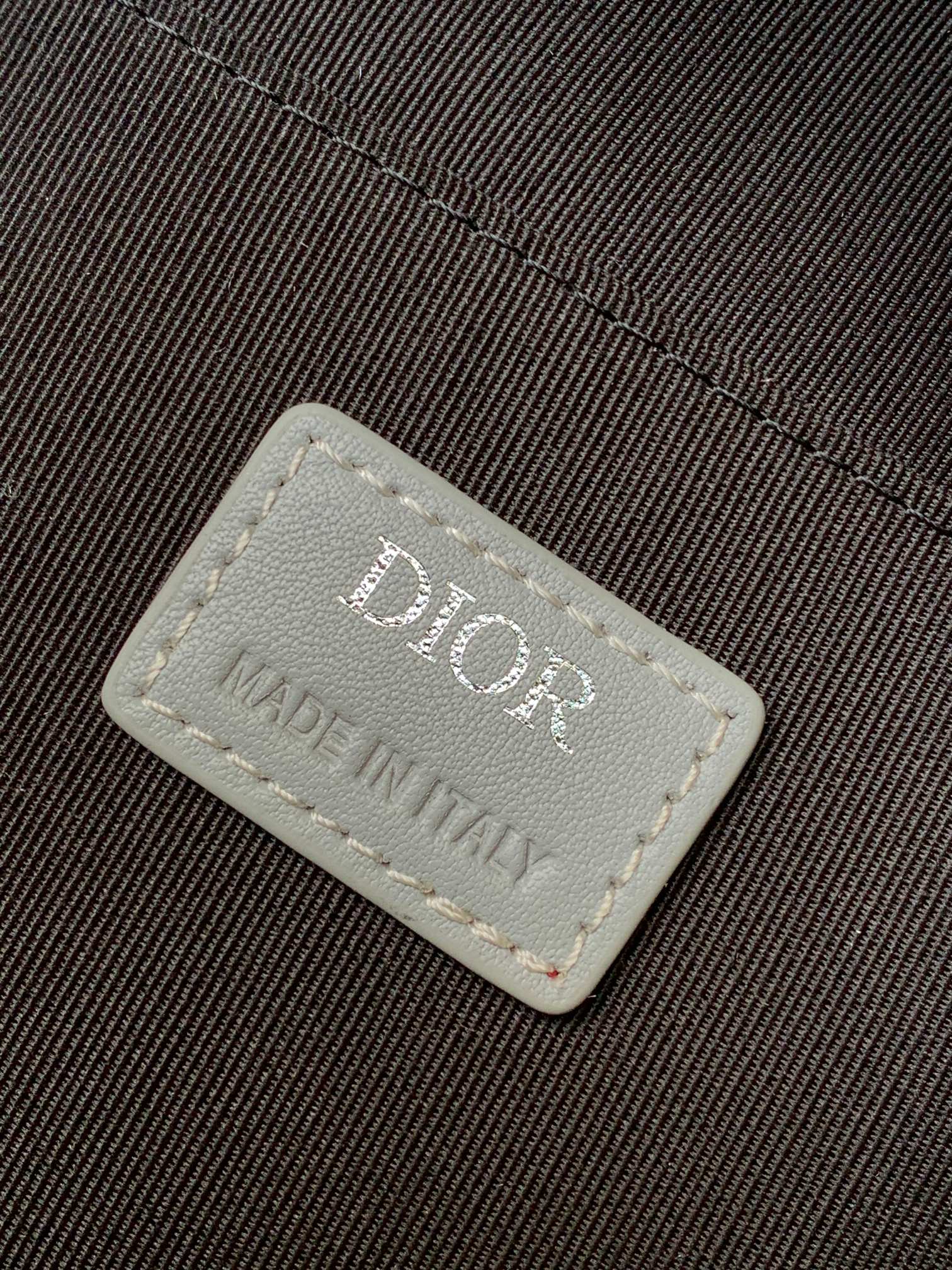 Dior 高仿男士後背包幾何圖騰設計輕量機能款| 7 Dior 高仿男士後背包幾何圖騰設計輕量機能款